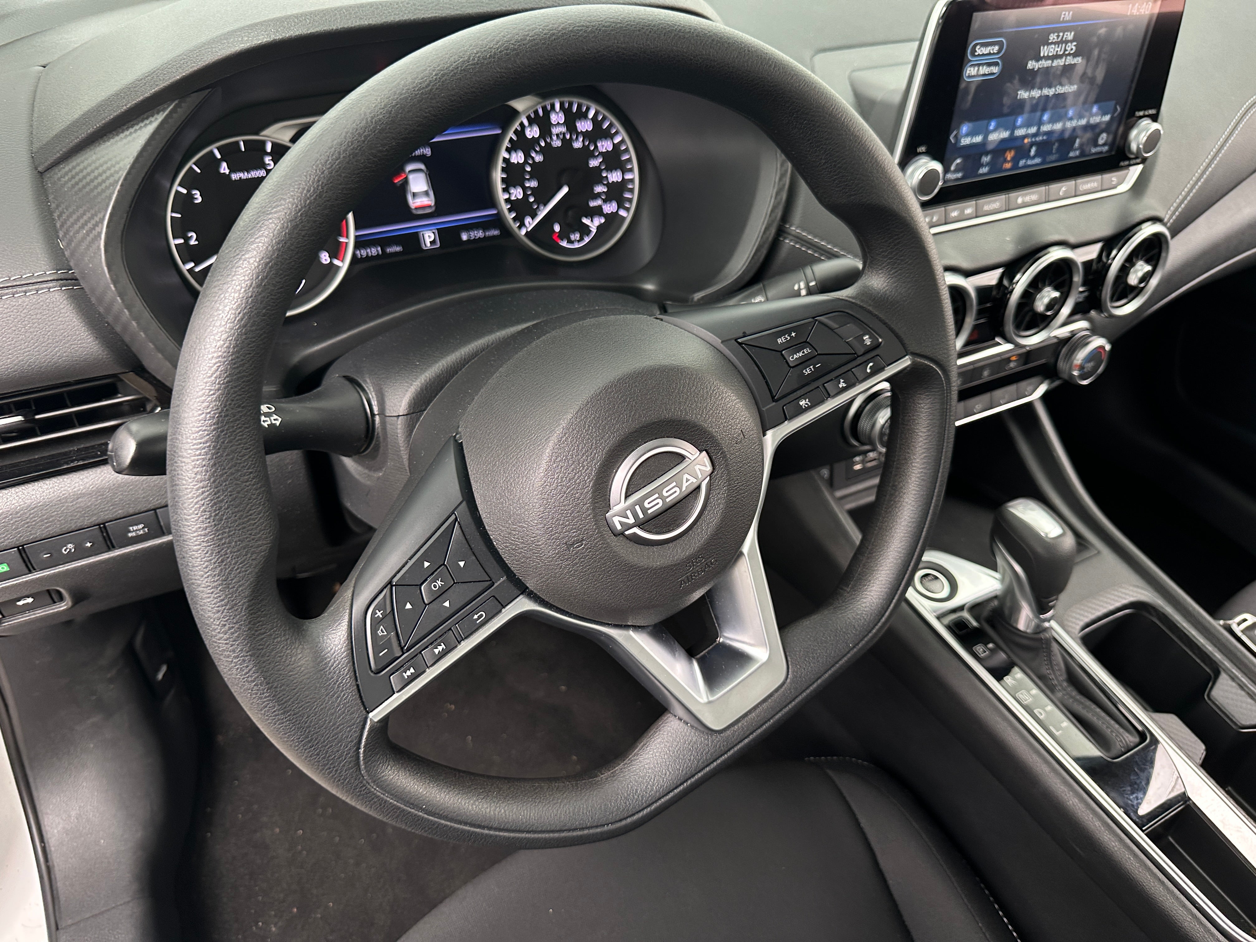 2024 Nissan Sentra SV 5