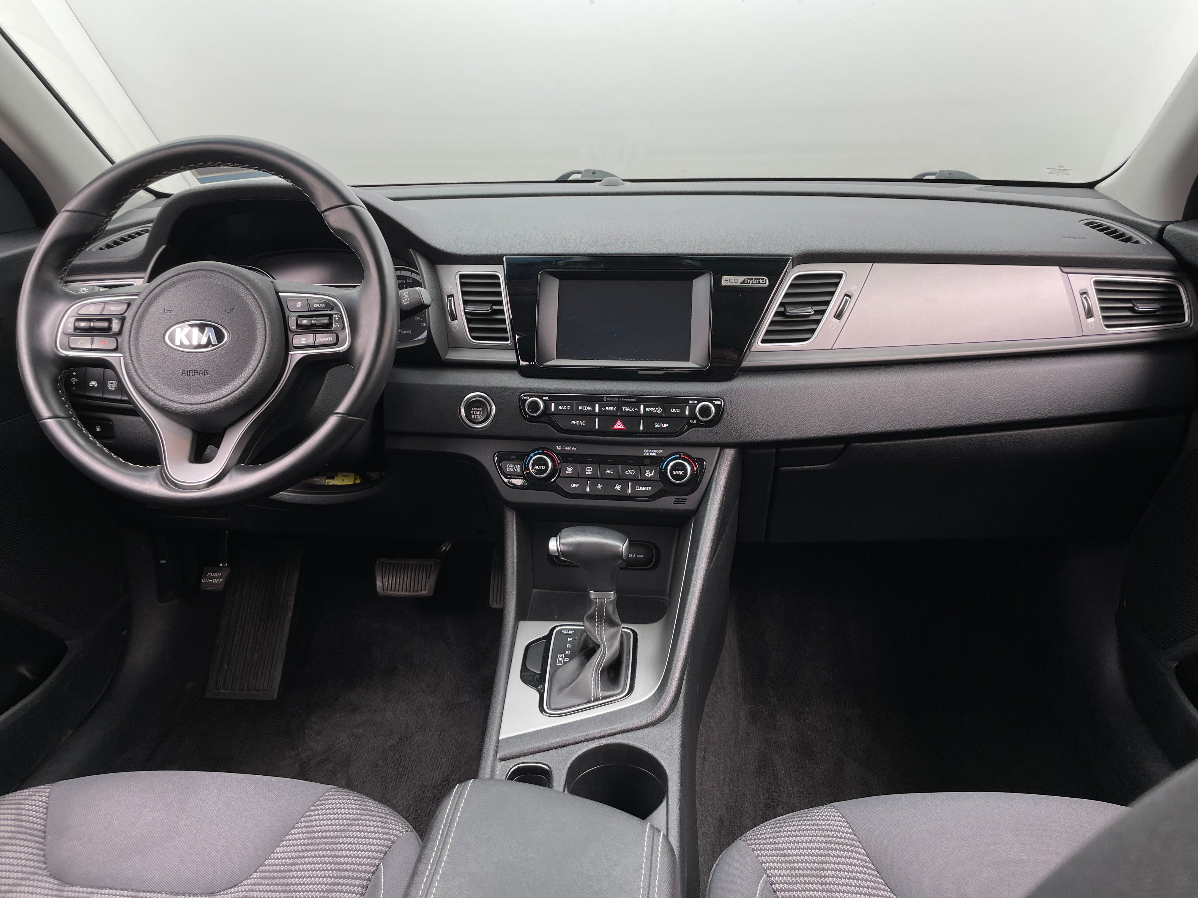 2018 Kia Niro LX 3