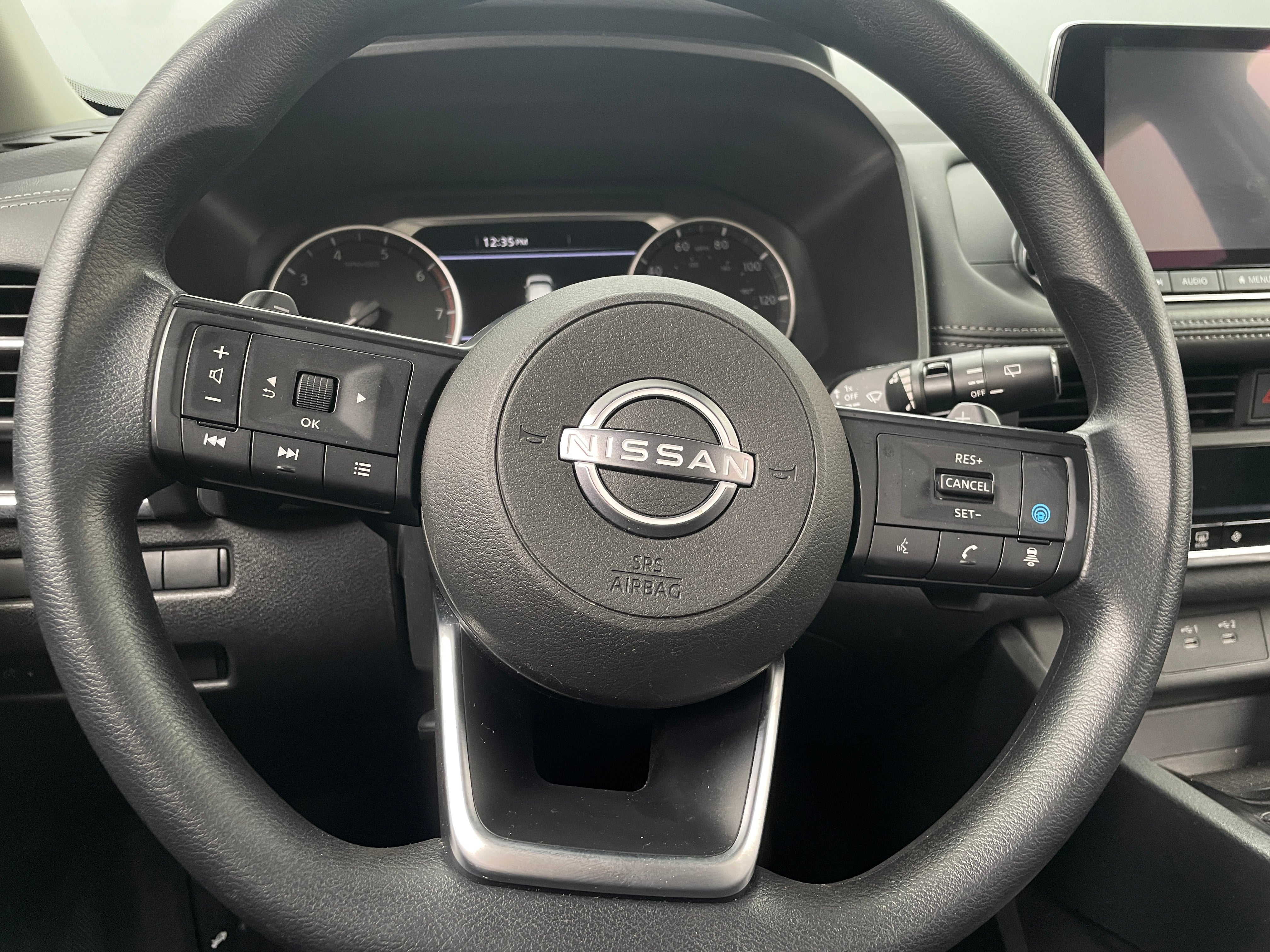 2024 Nissan Rogue SV 5
