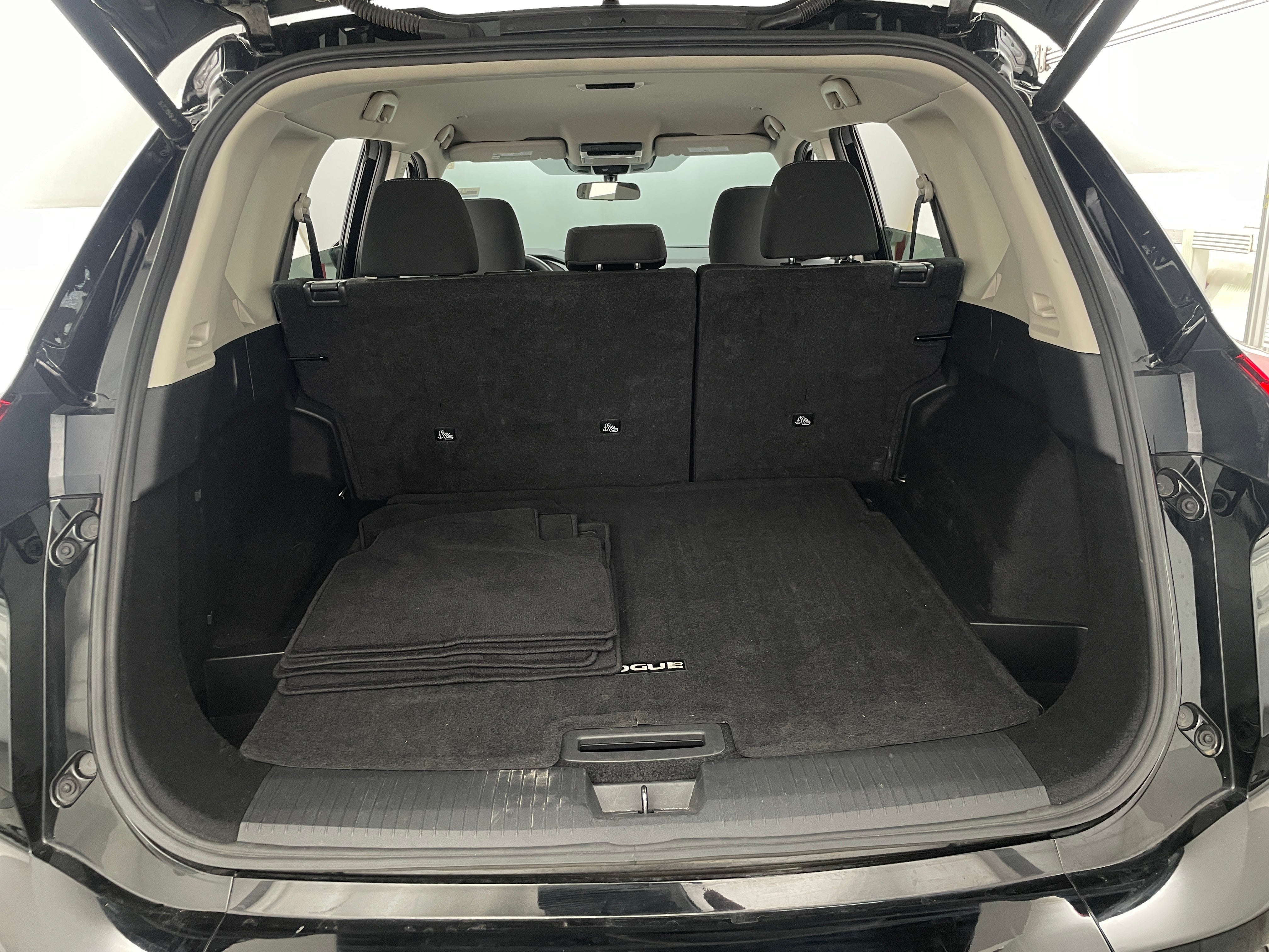 2024 Nissan Rogue SV 7