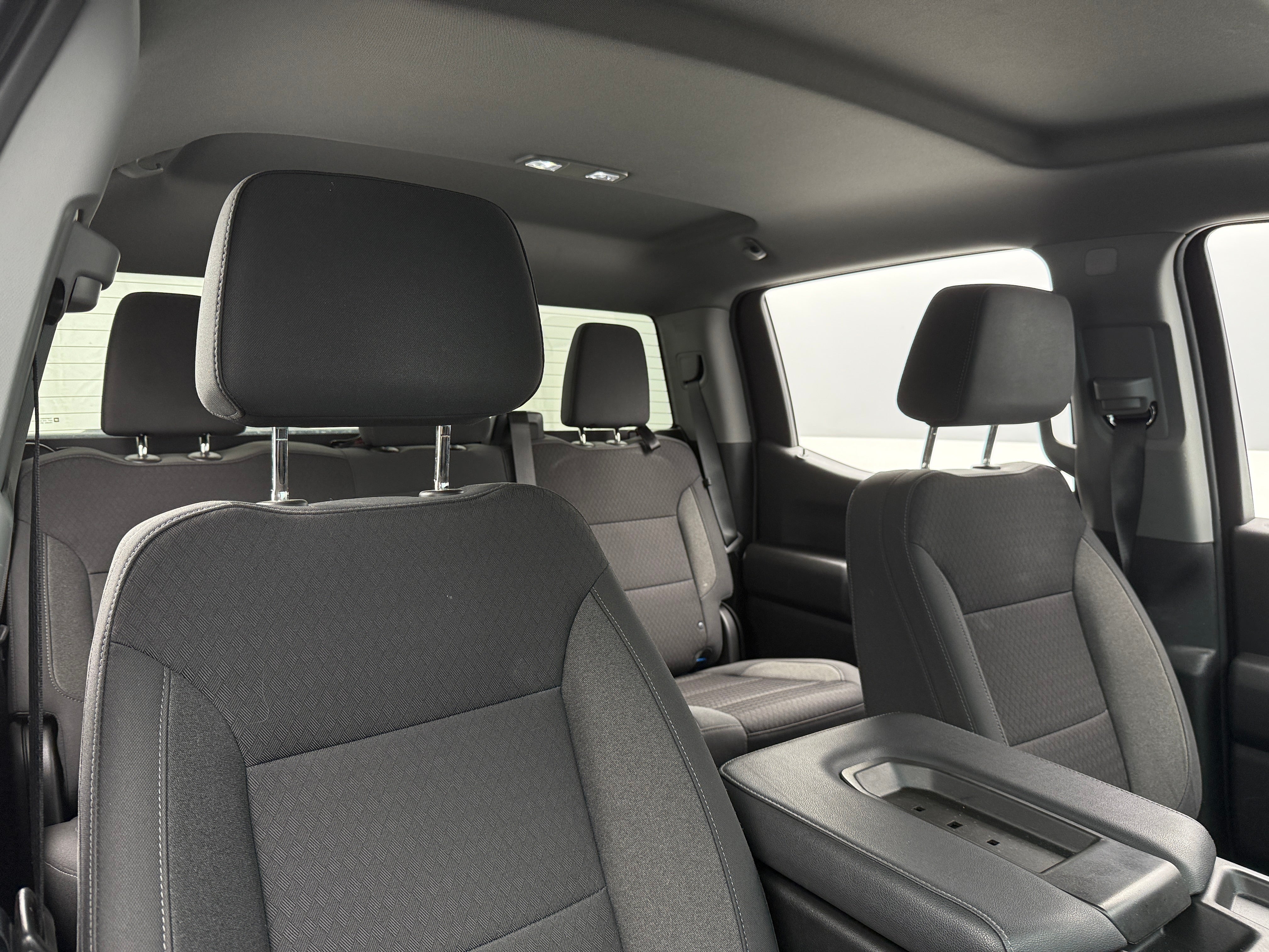2022 Chevrolet Silverado 1500 Custom 2