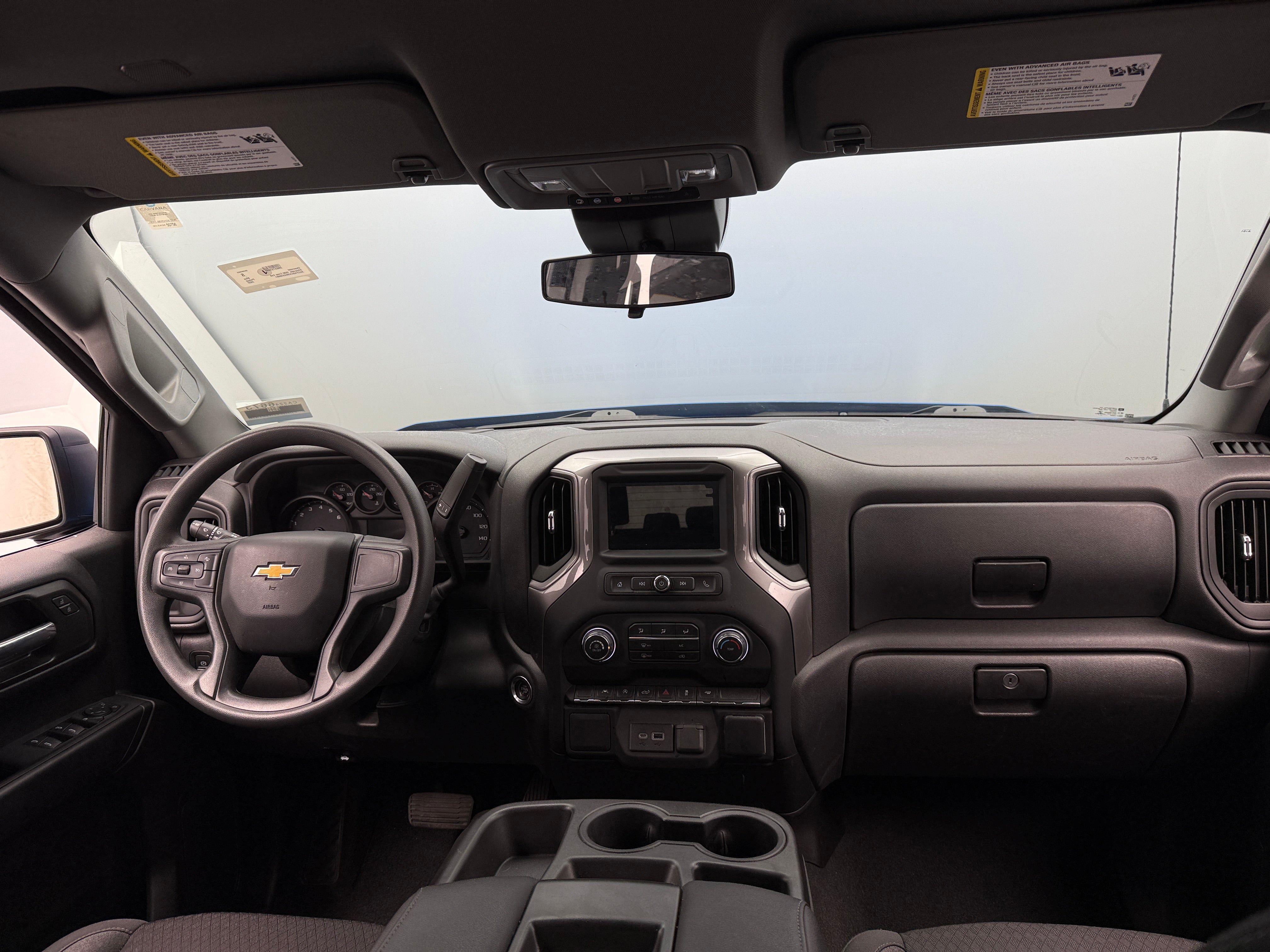 2022 Chevrolet Silverado 1500 Custom 3