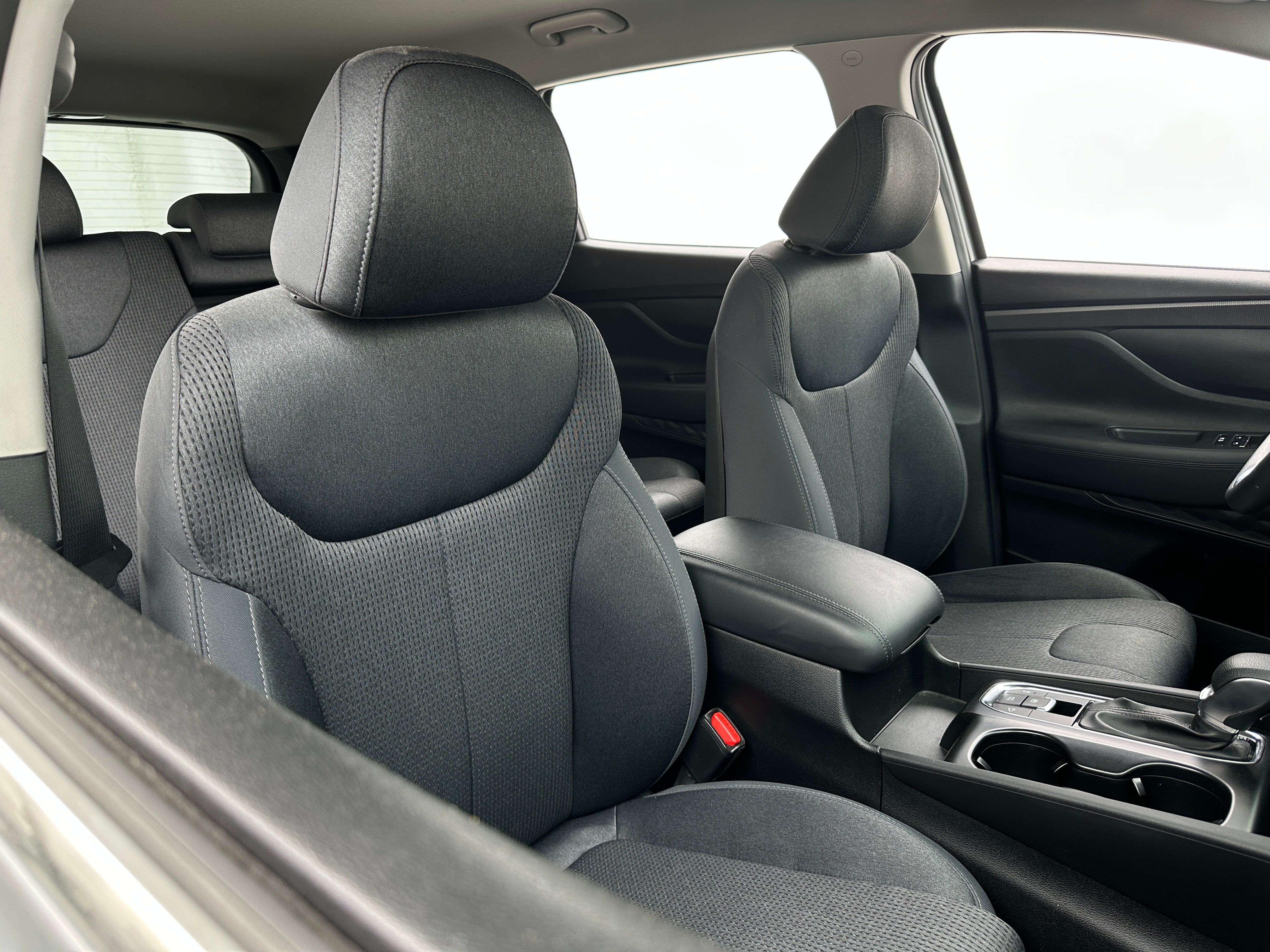 2019 Hyundai Santa Fe SE 2