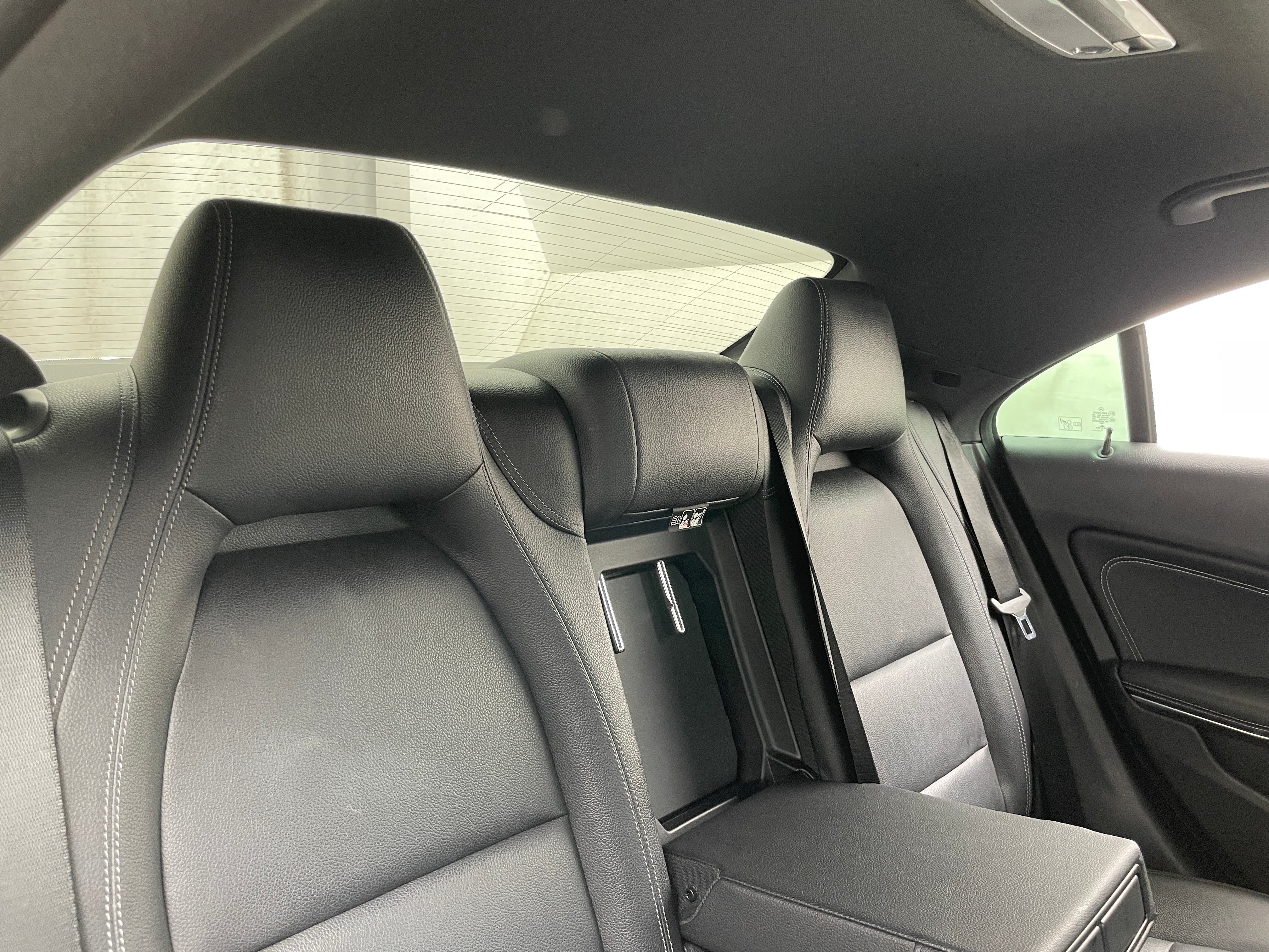 2018 Mercedes-Benz CLA 250 5