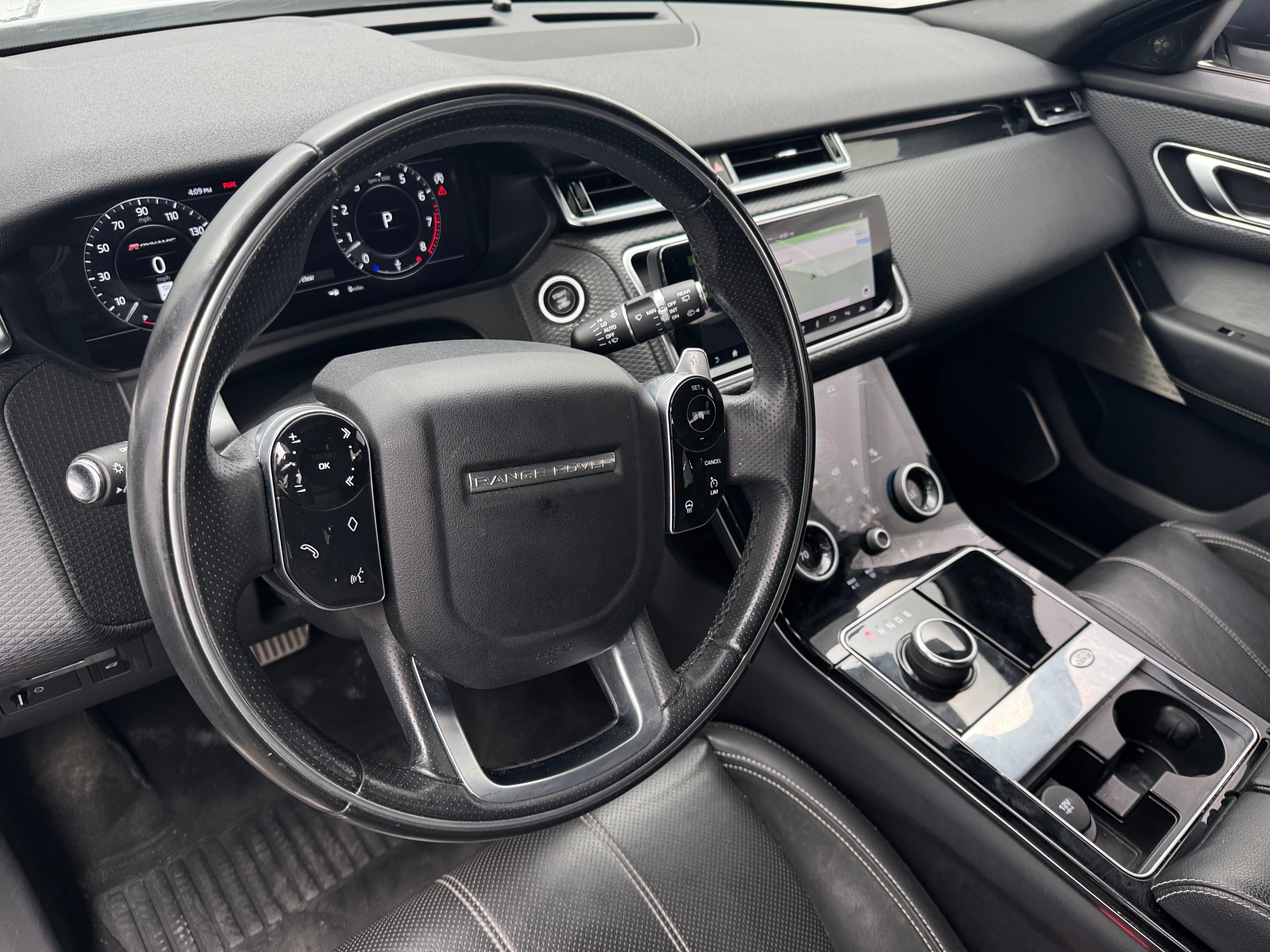 2018 Land Rover Range Rover Velar R-Dynamic SE 2