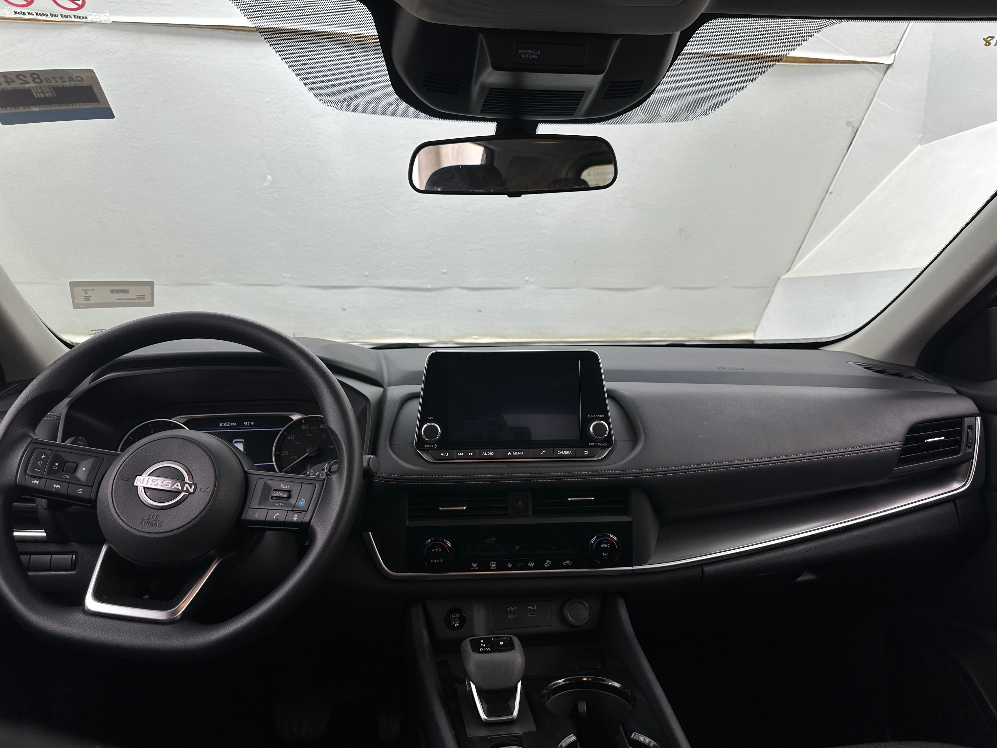 2024 Nissan Rogue SV 3