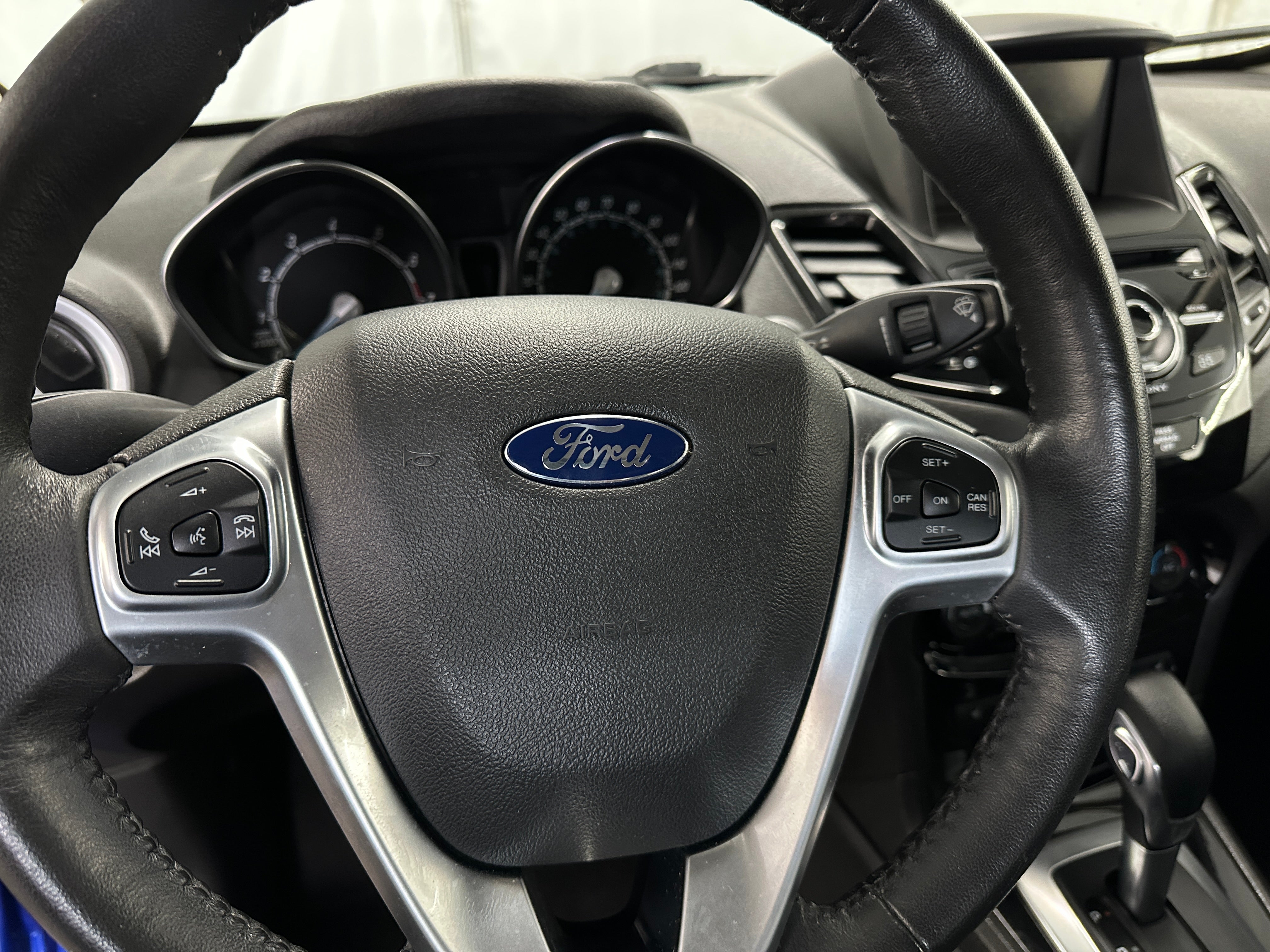 2015 Ford Fiesta Titanium 4