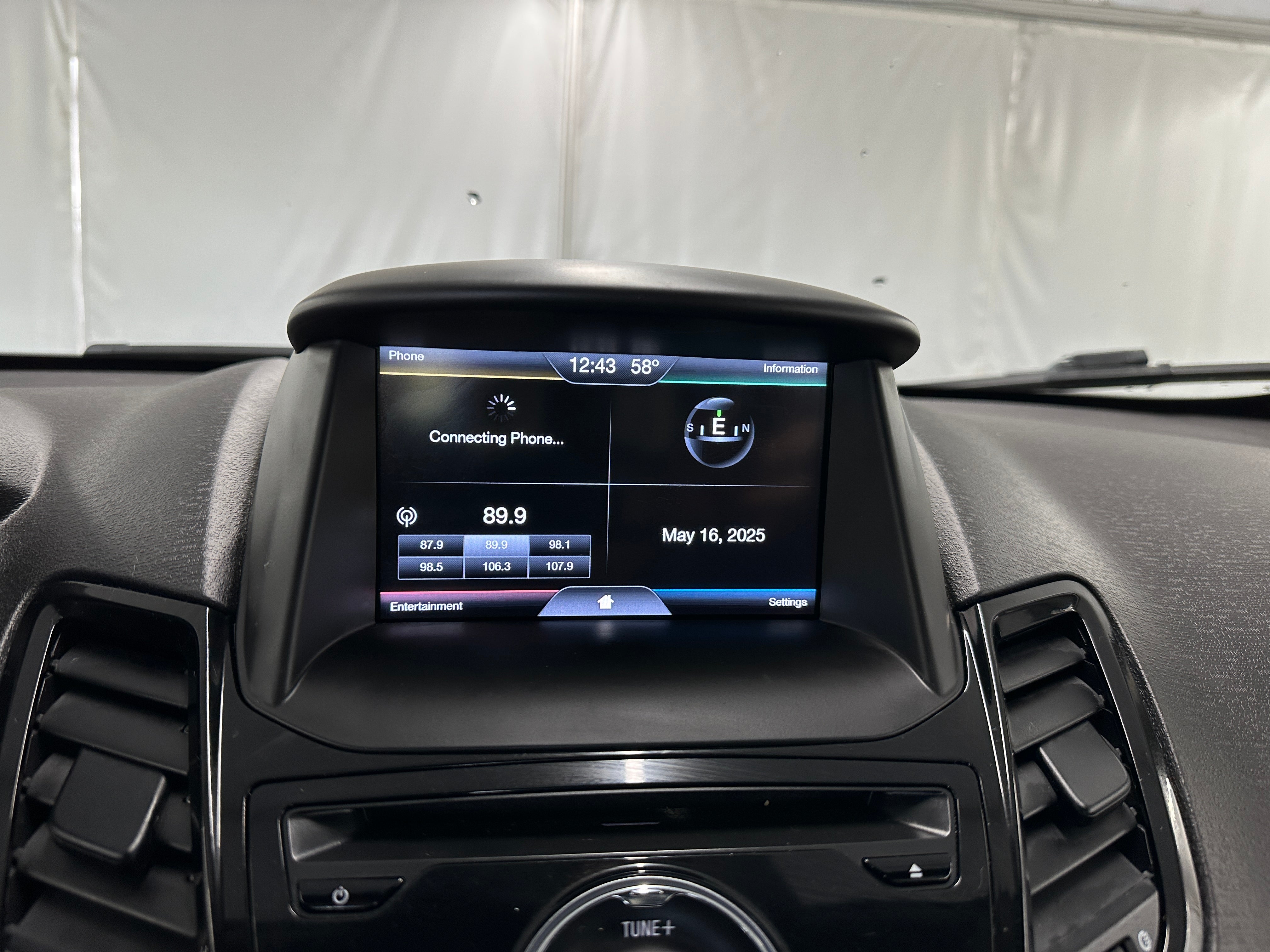 2015 Ford Fiesta Titanium 3