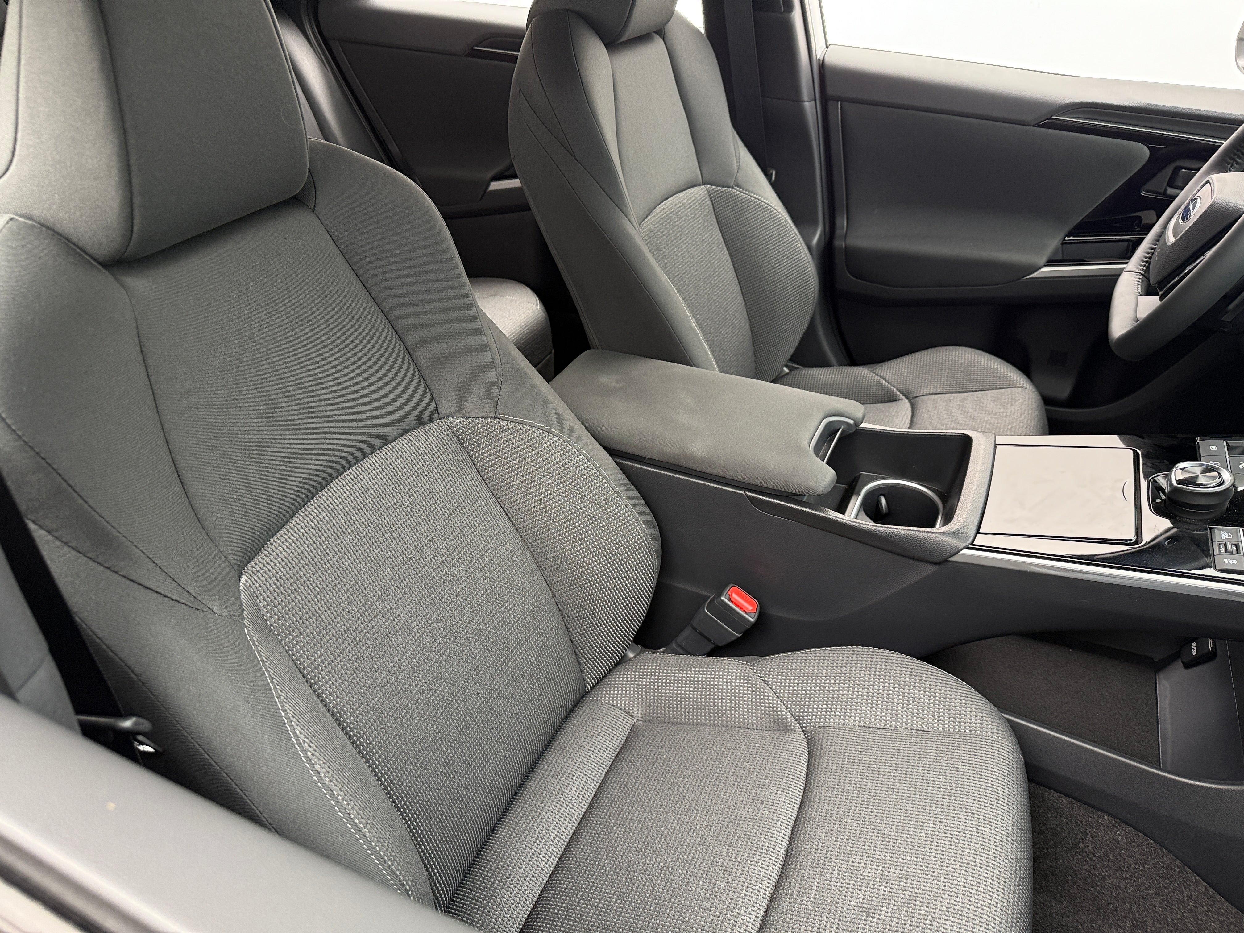 2024 Subaru Solterra Premium 2