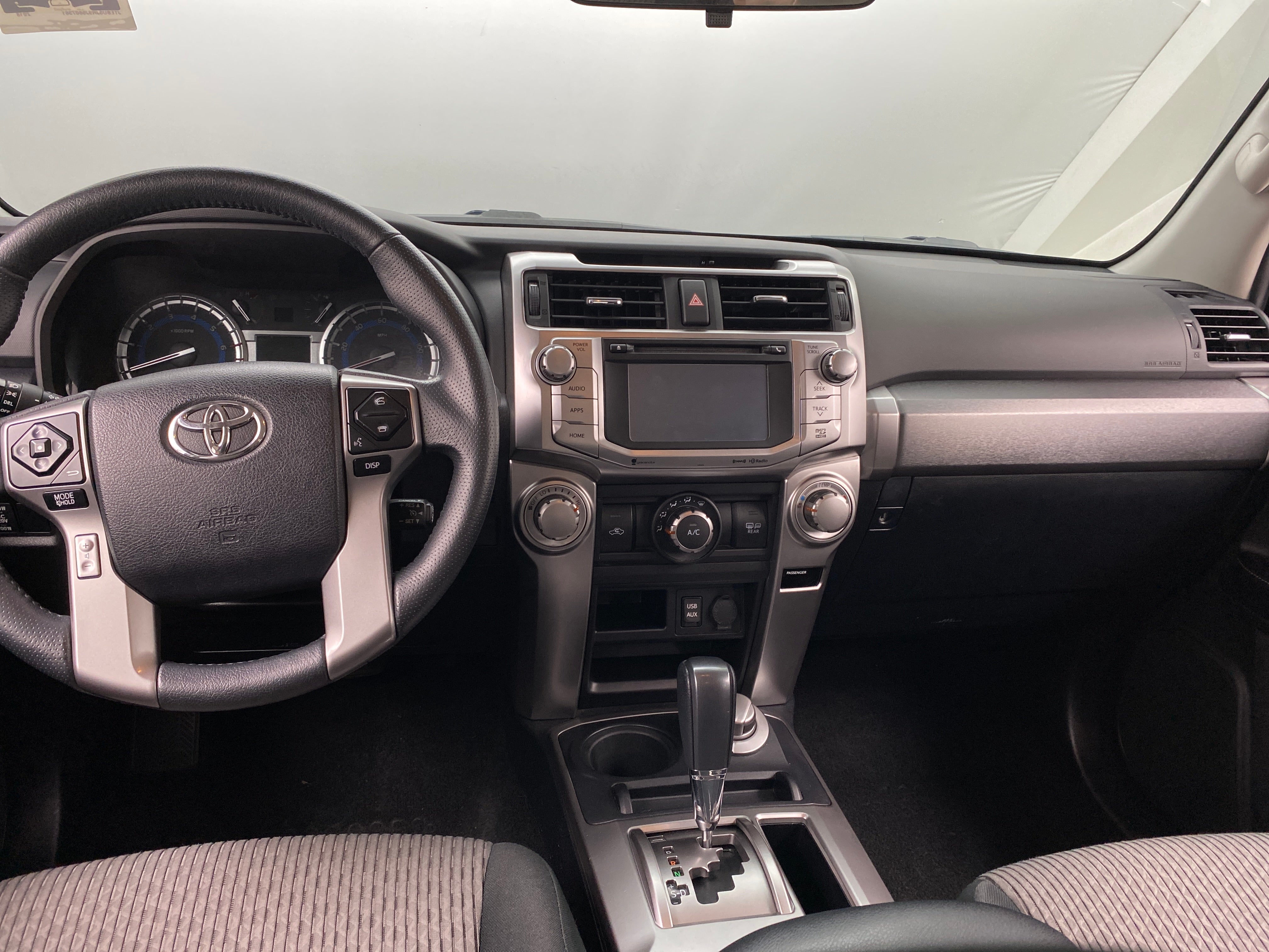 2018 Toyota 4Runner SR5 3