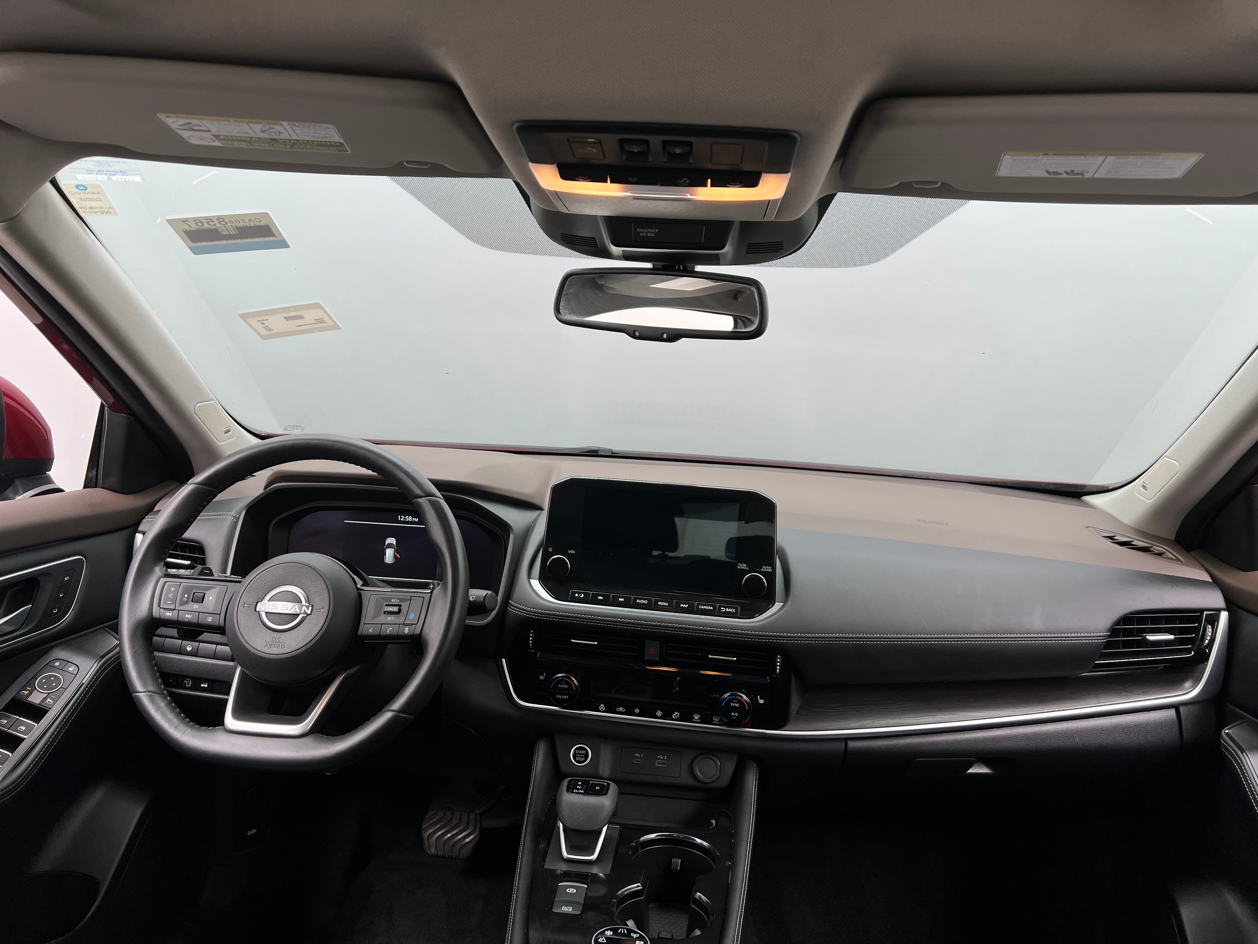 2023 Nissan Rogue Platinum 2