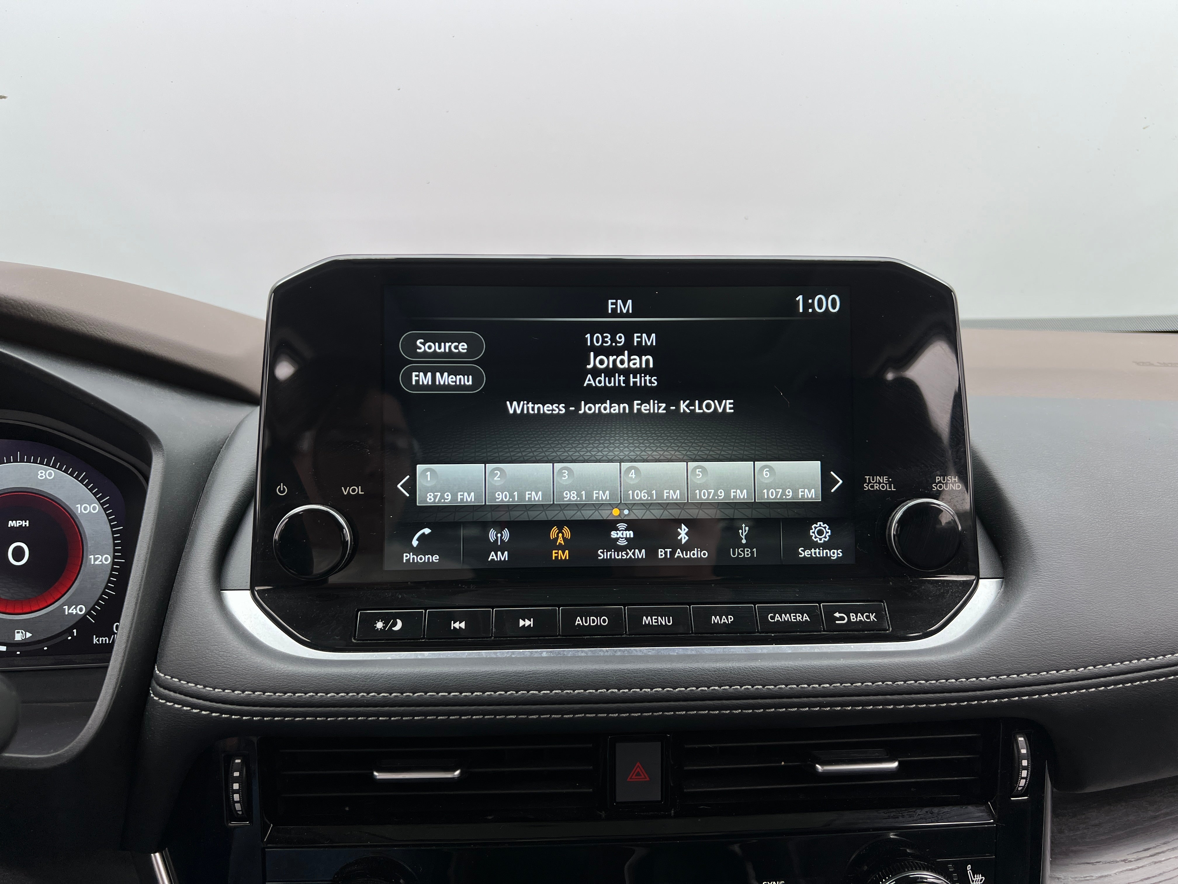 2023 Nissan Rogue Platinum 3