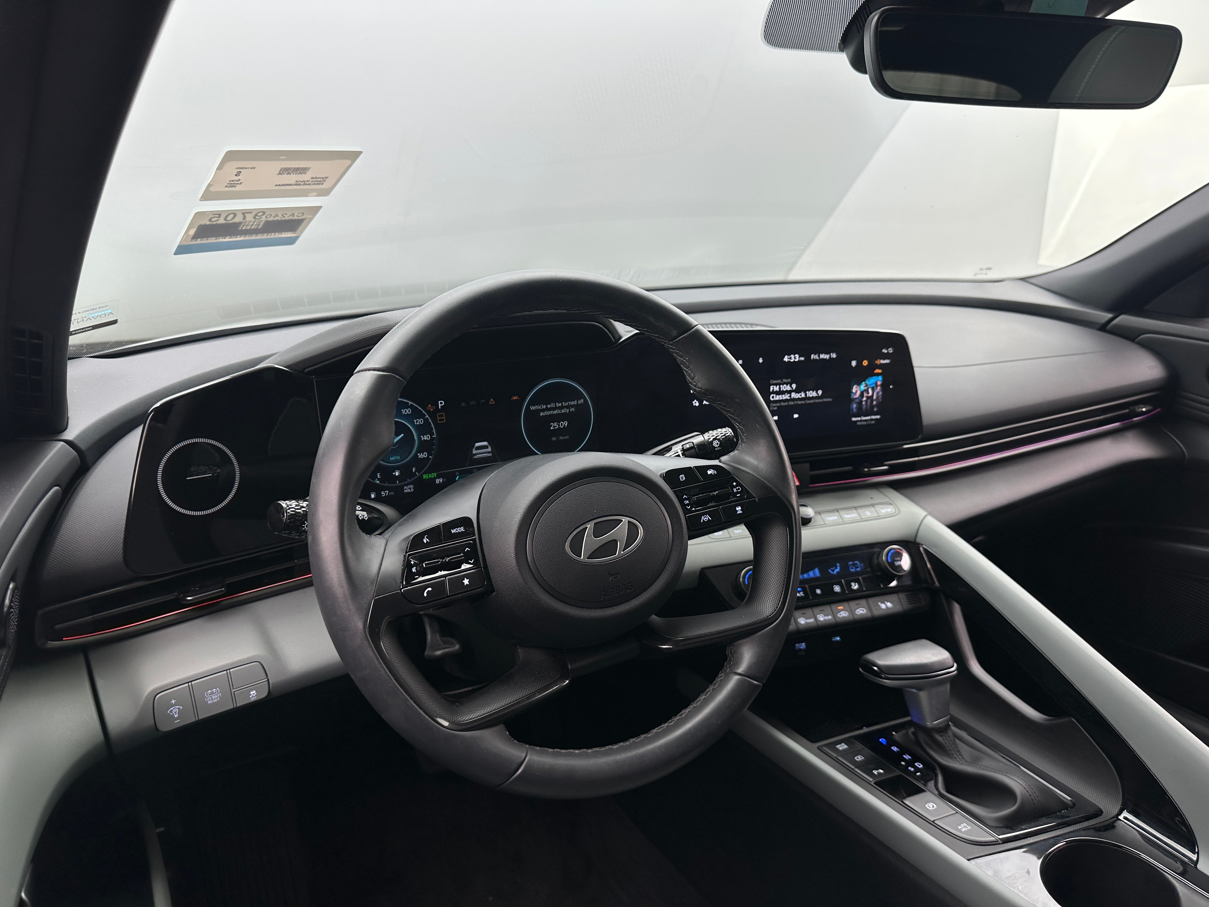2024 Hyundai Elantra Limited Edition 2
