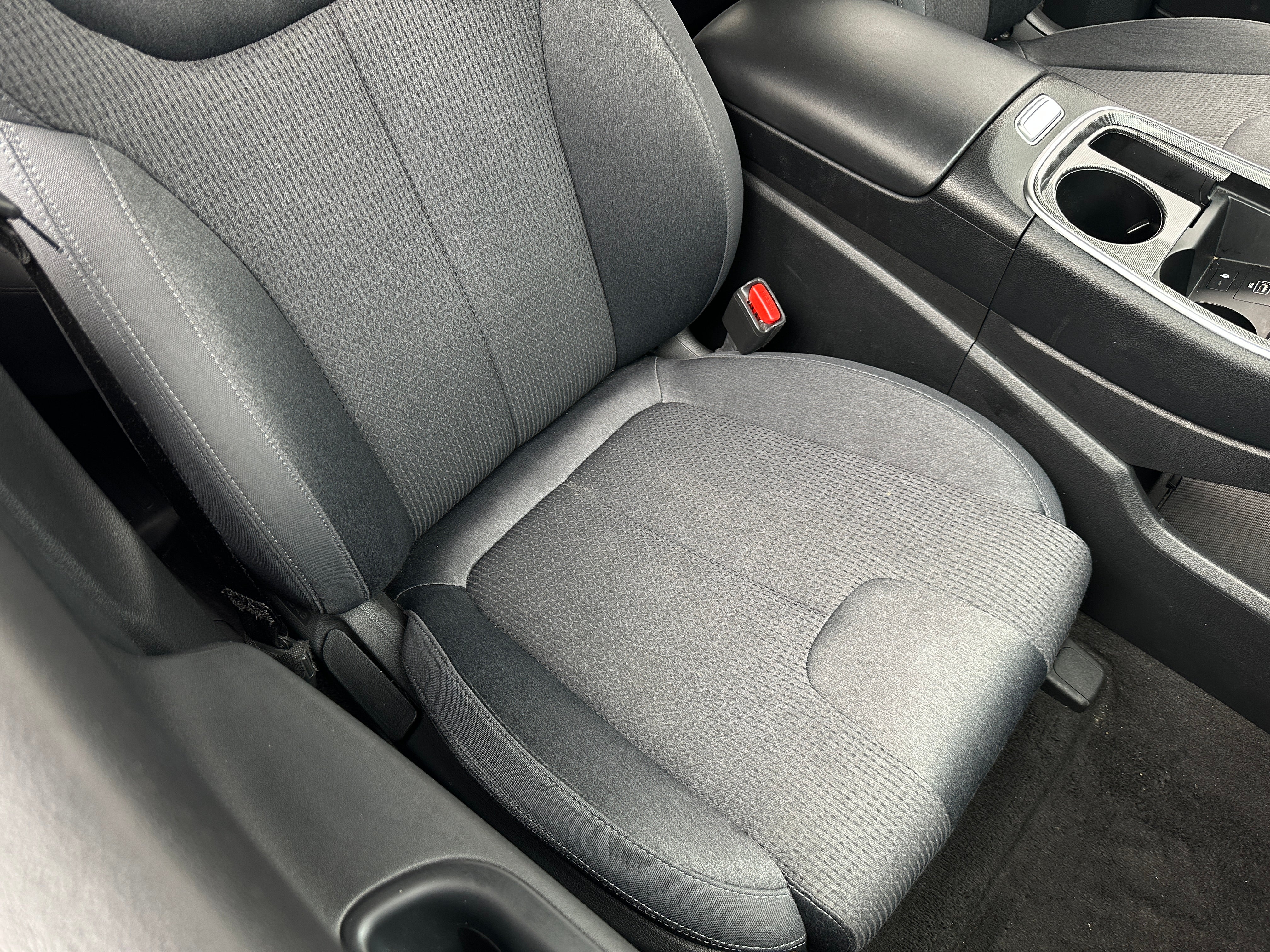 2023 Hyundai Santa Fe SEL 2
