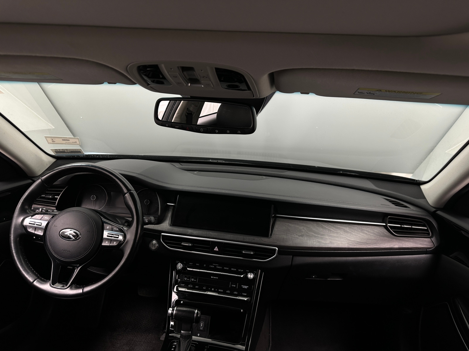 Thumbnail: 2020 Kia Cadenza - 2