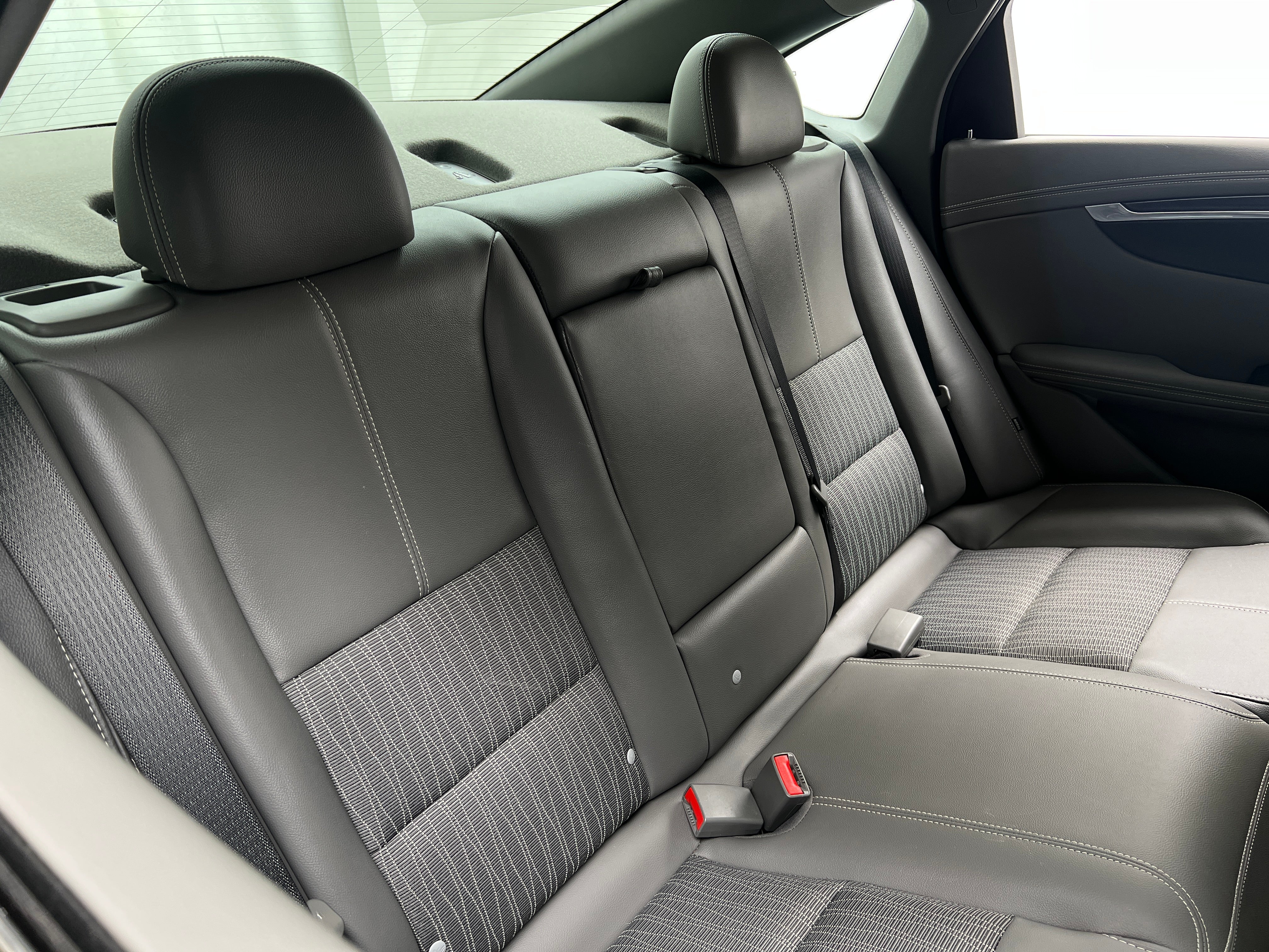 2018 Chevrolet Impala LS 6