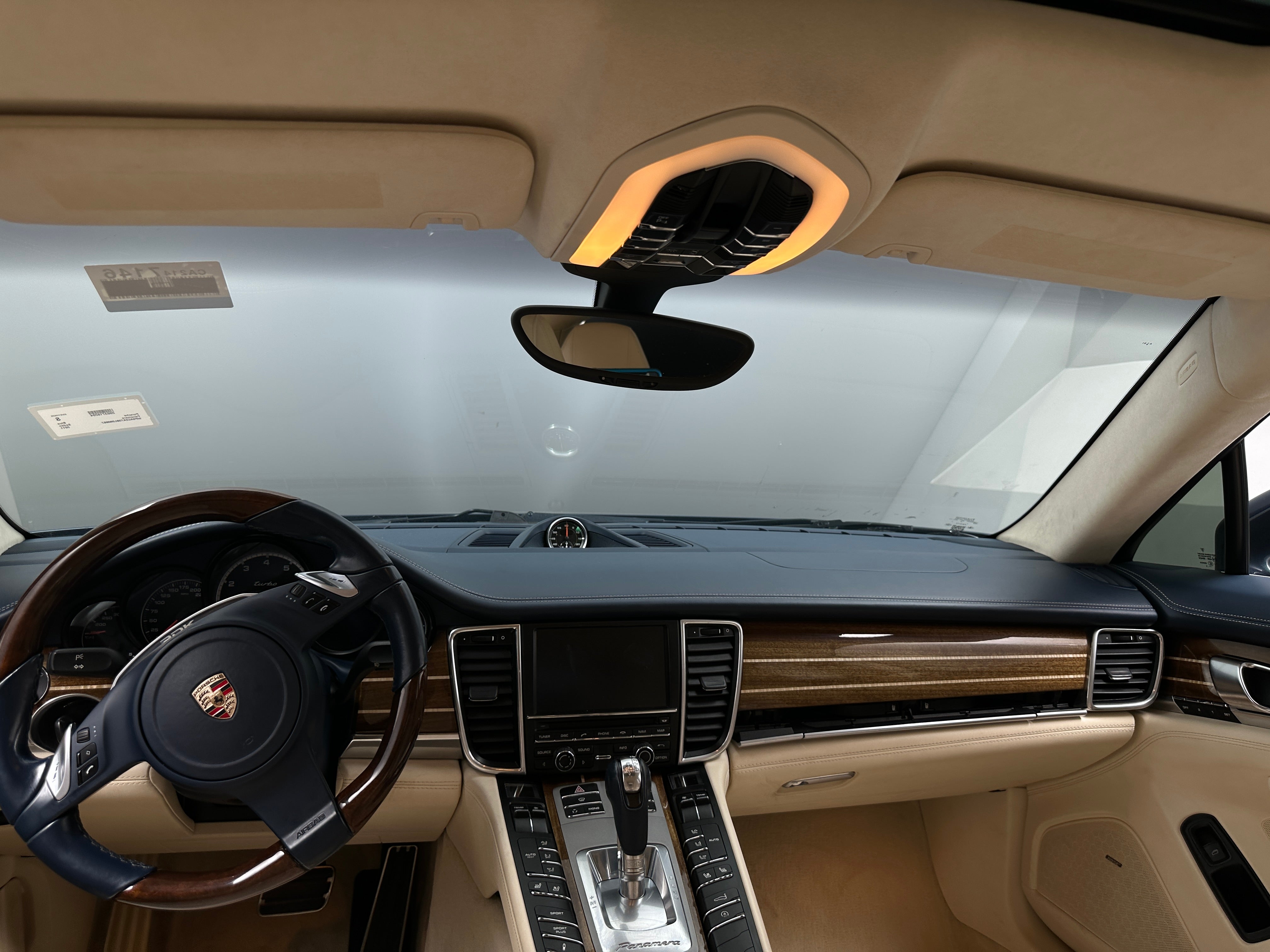 2011 Porsche Panamera Turbo 2