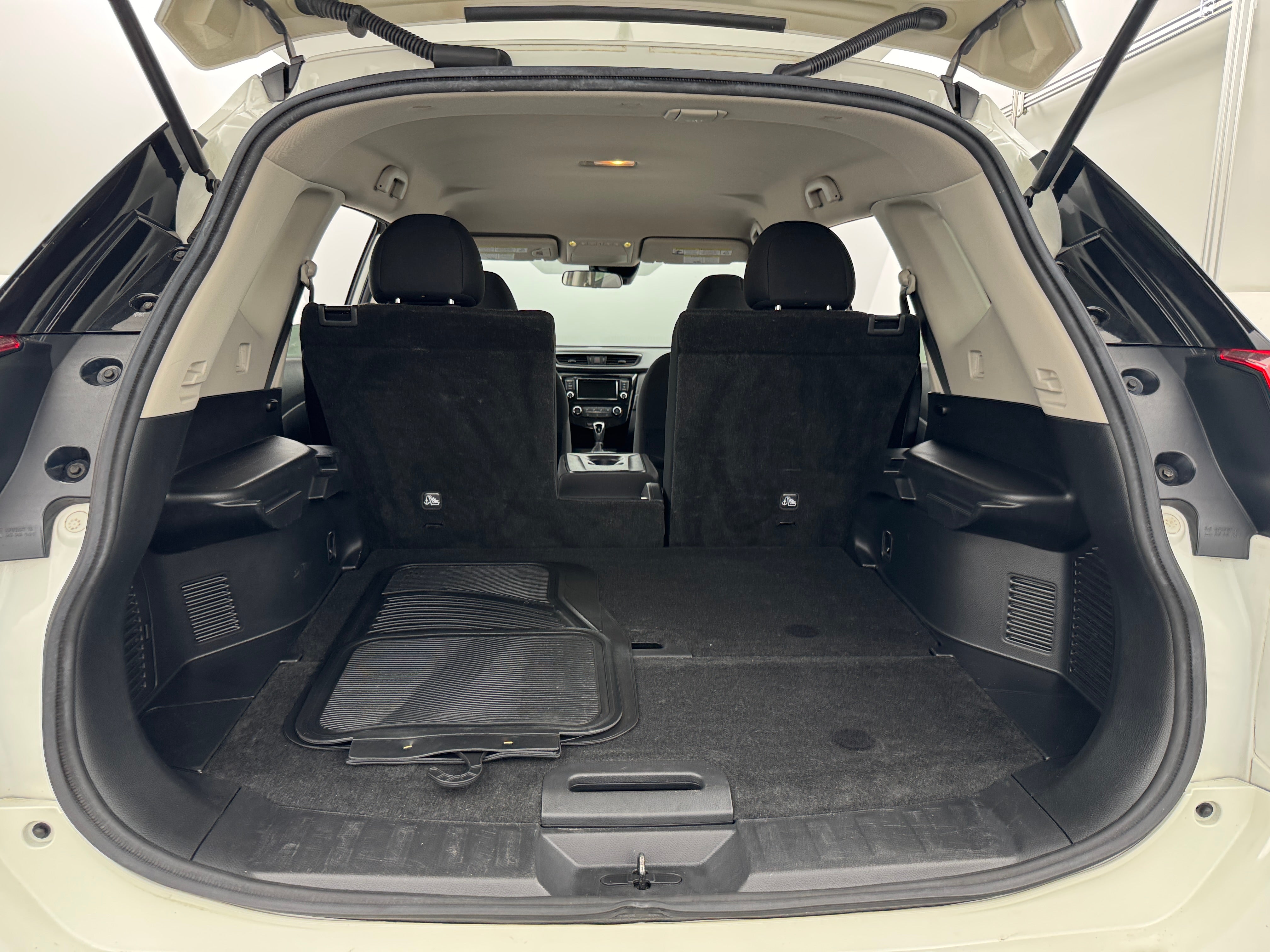 2020 Nissan Rogue S 7