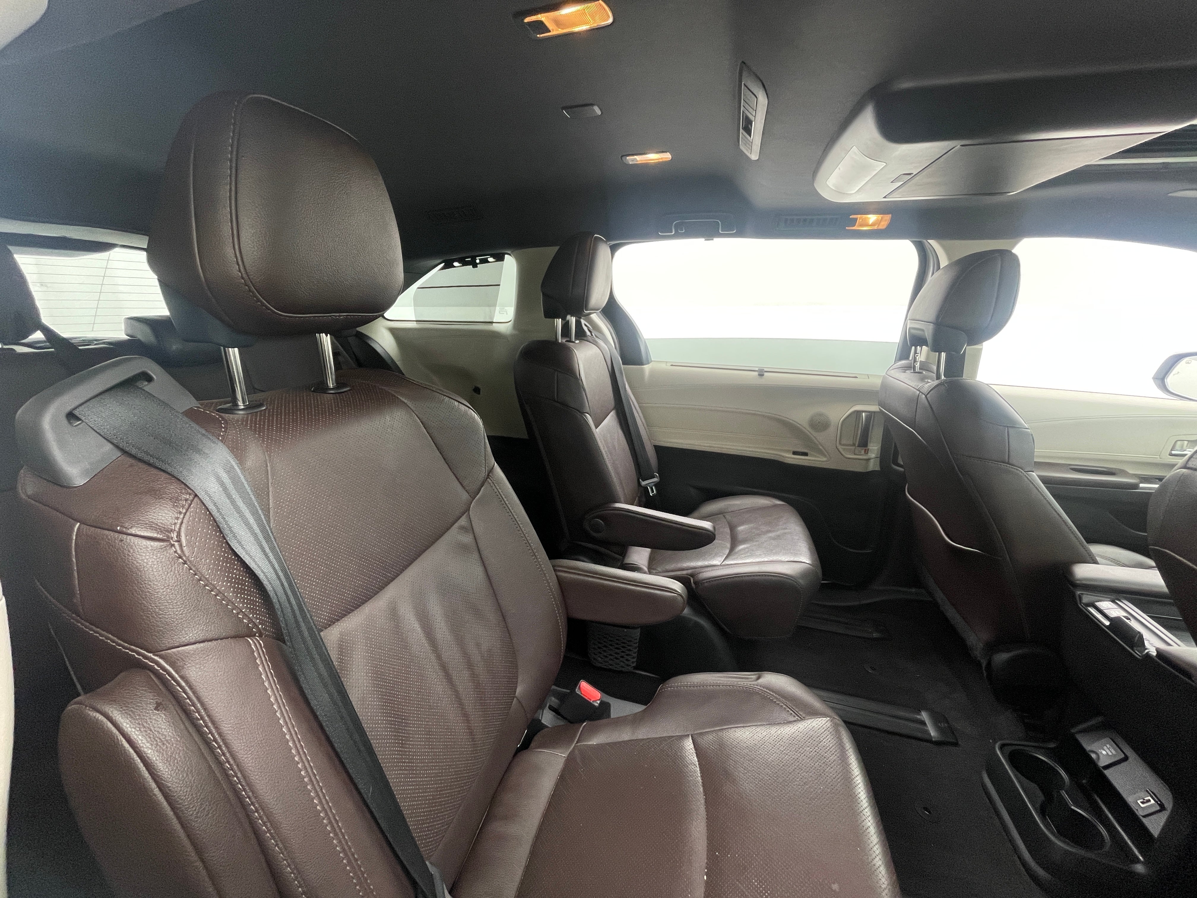 2021 Toyota Sienna Platinum 5