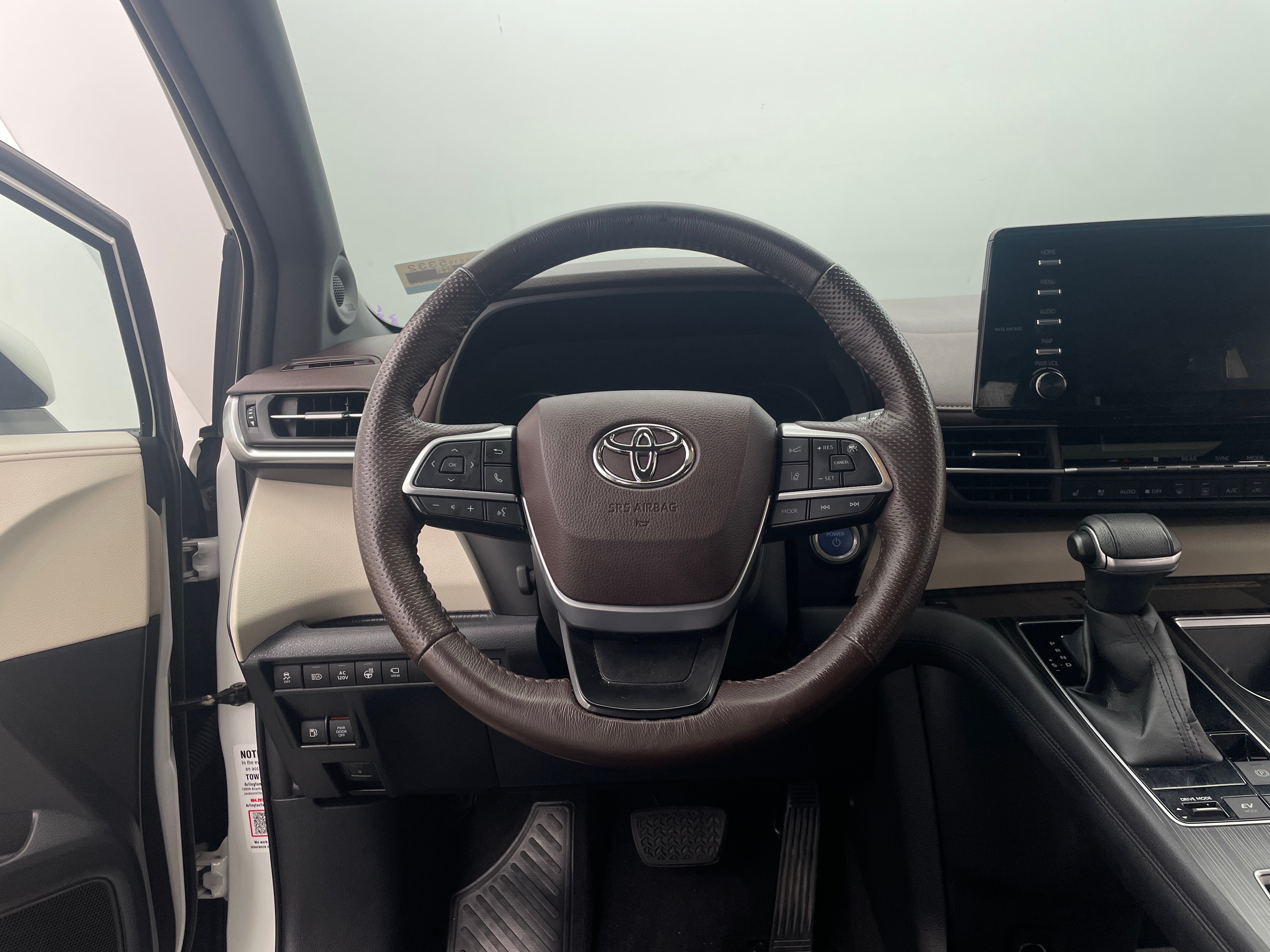 2021 Toyota Sienna Platinum 4