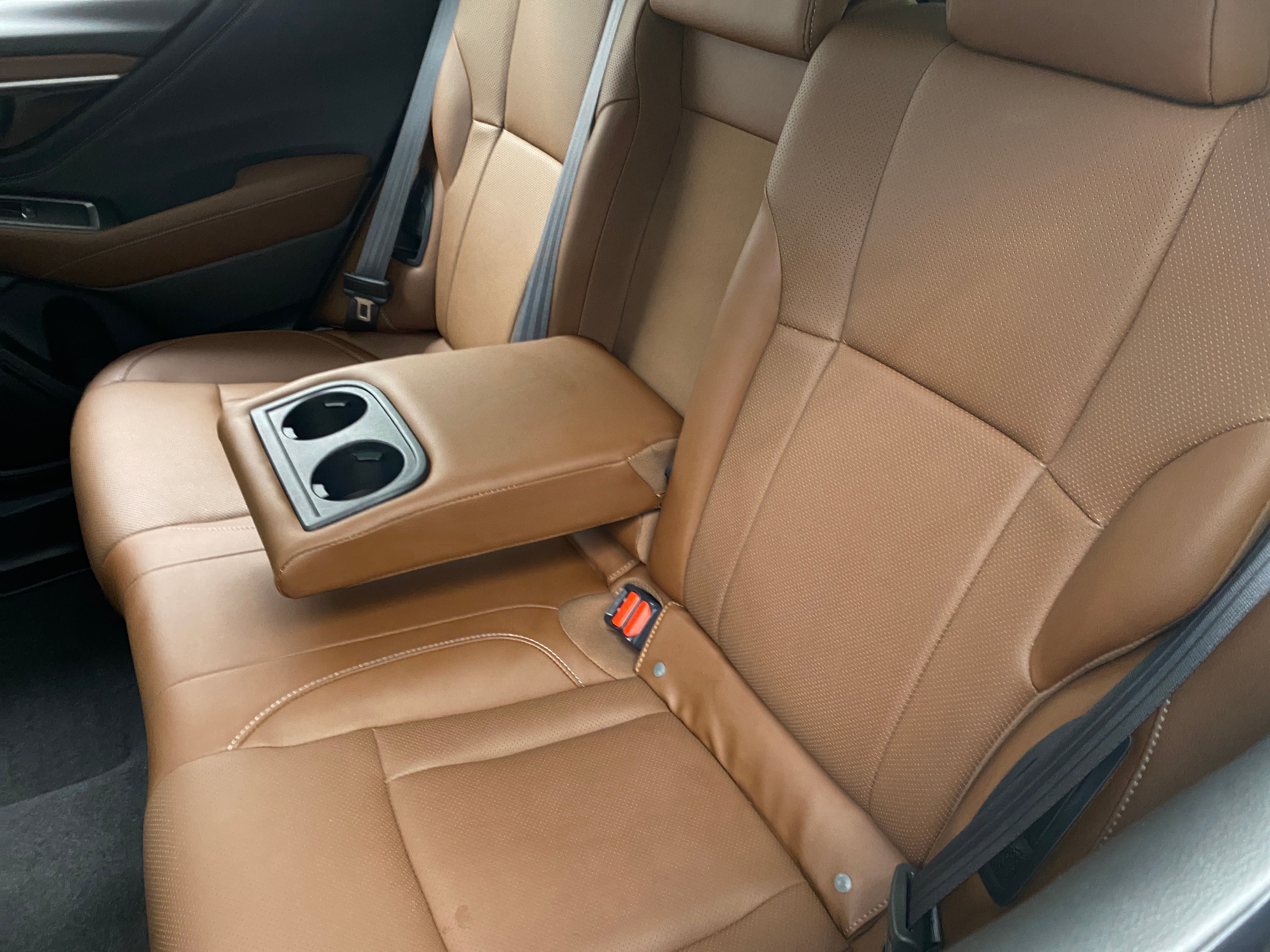 2021 Subaru Outback Touring 5