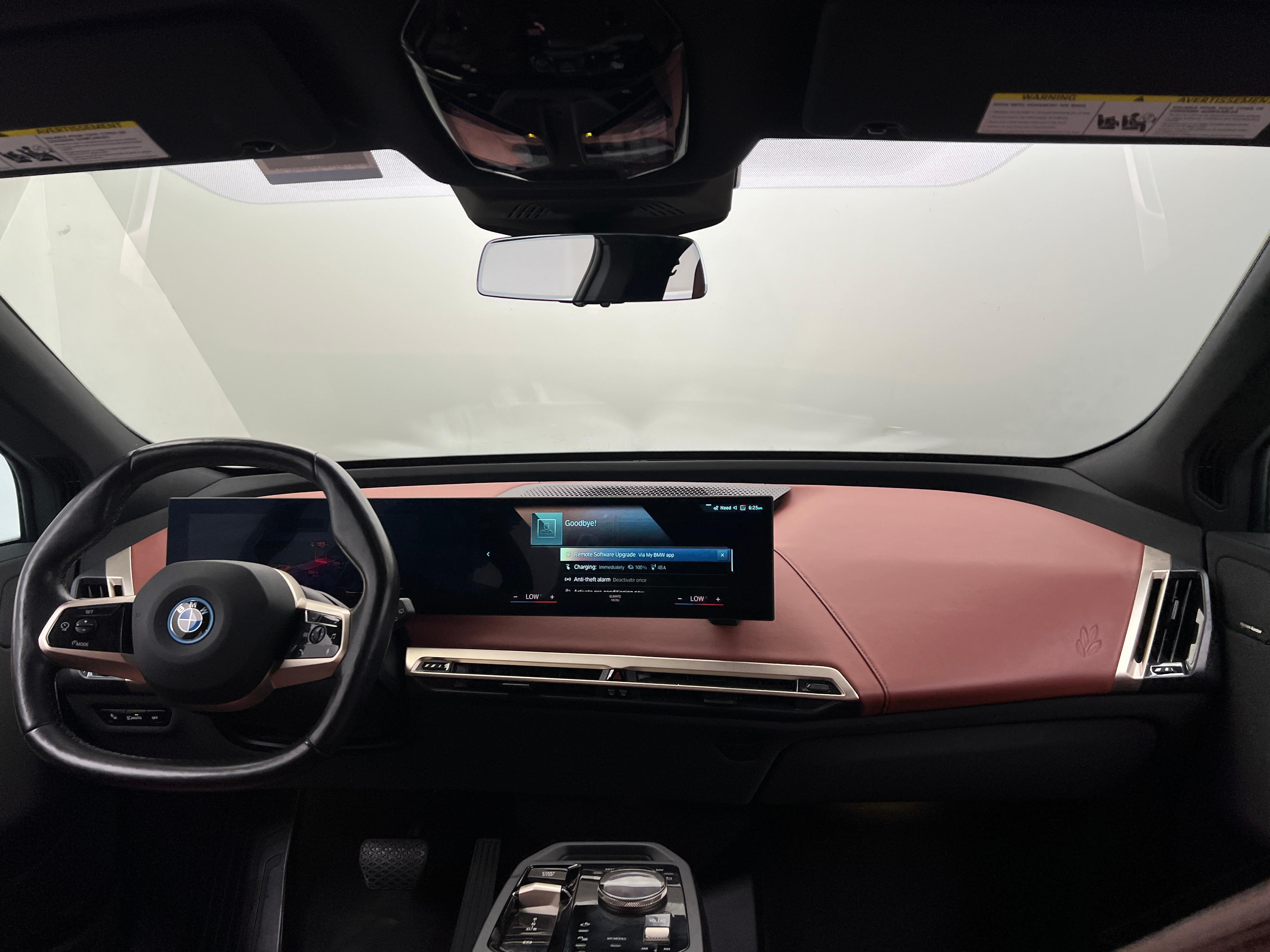 2022 BMW iX xDrive50 2