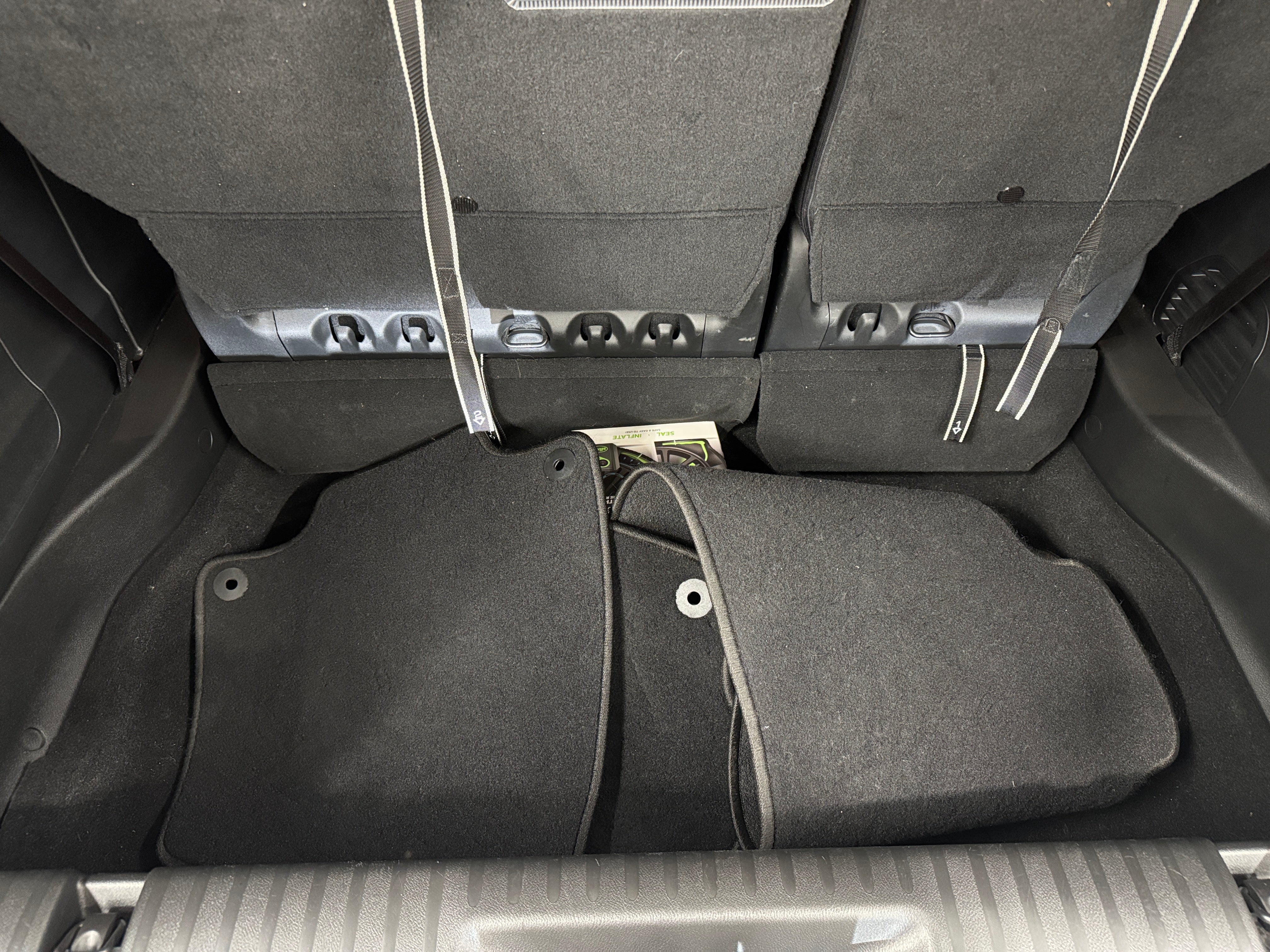 2021 Chrysler Pacifica Hybrid Limited 6