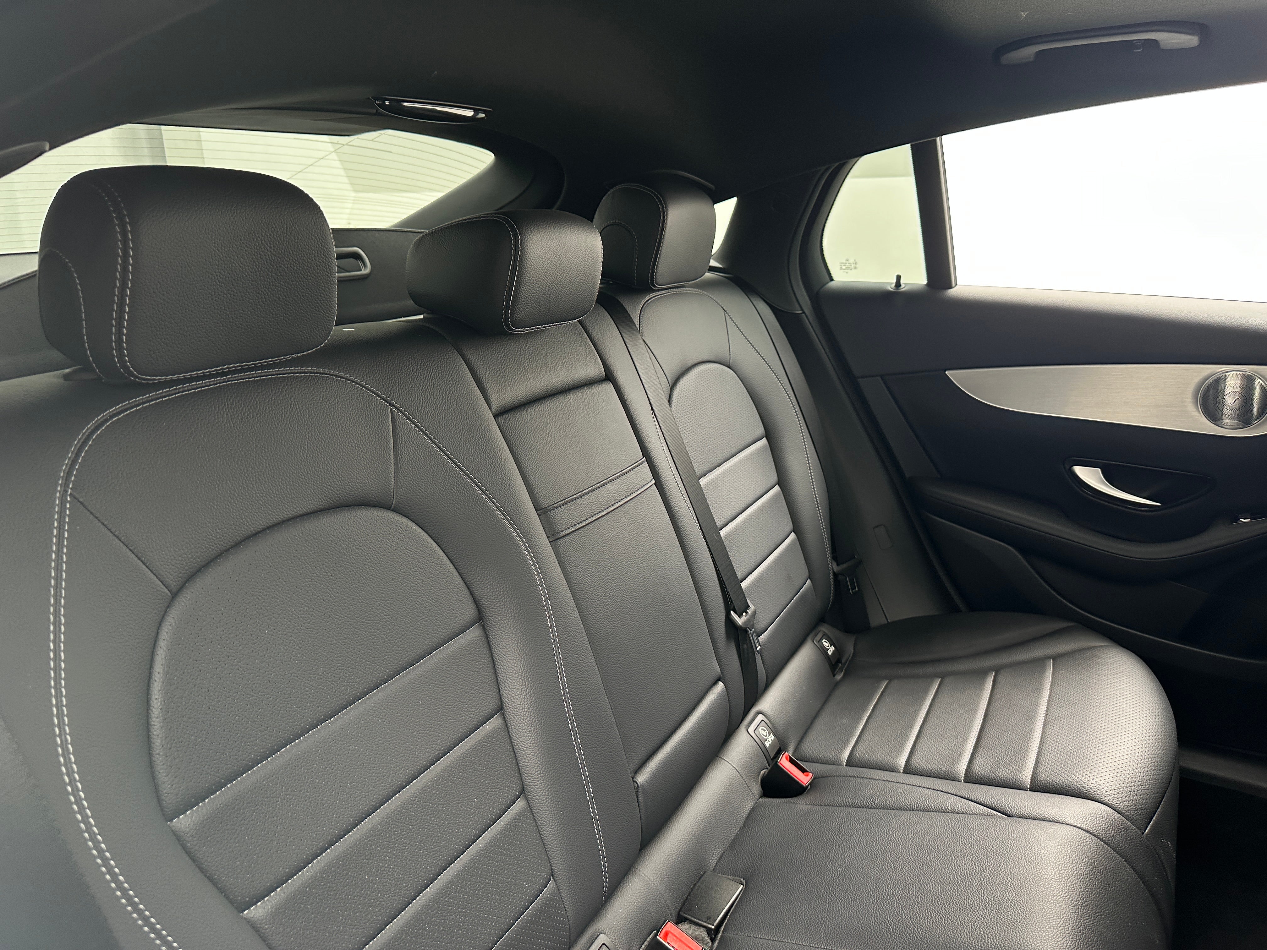 2019 Mercedes-Benz GLC 300 5