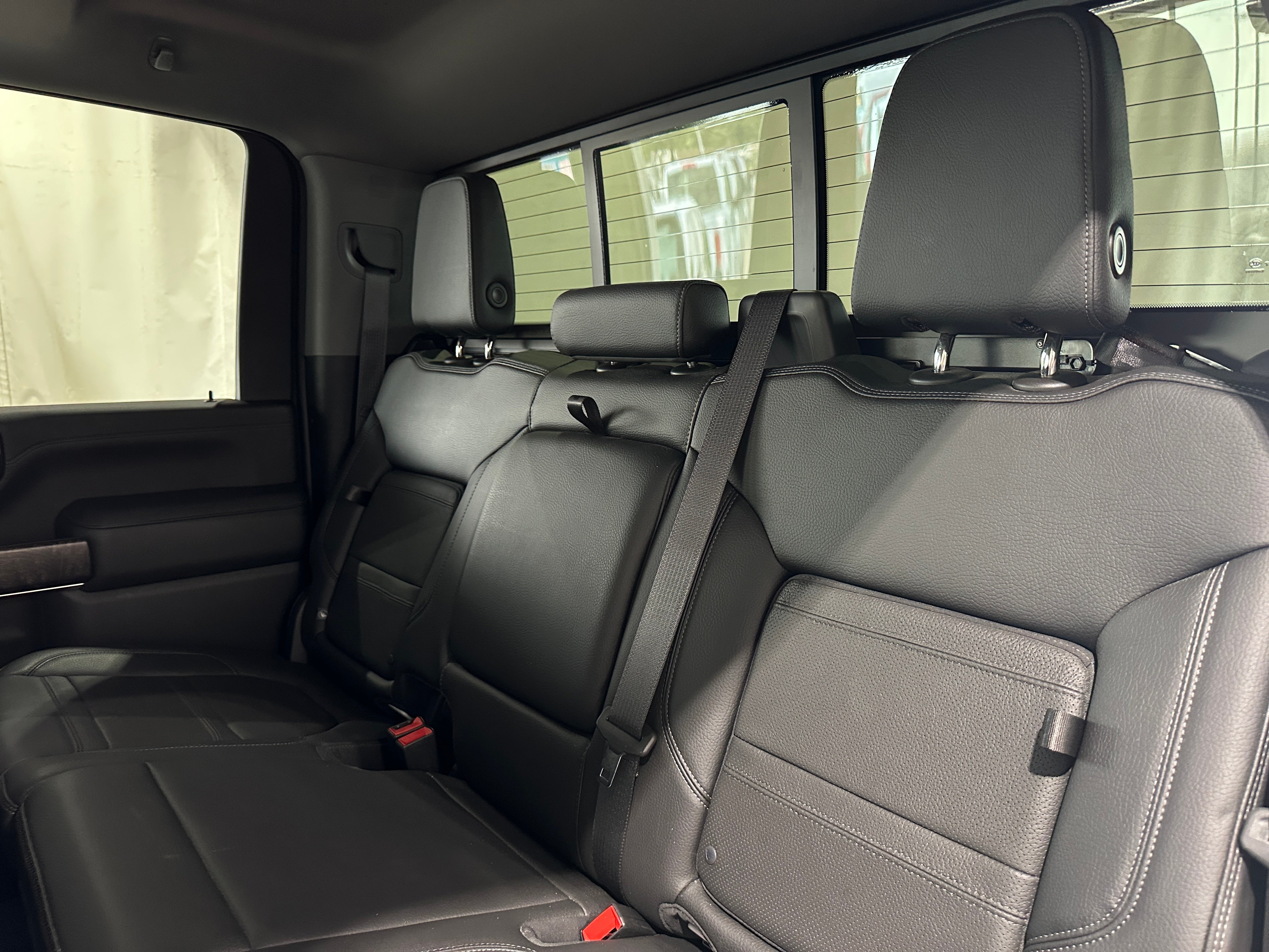 2022 GMC Sierra 2500 Denali 5