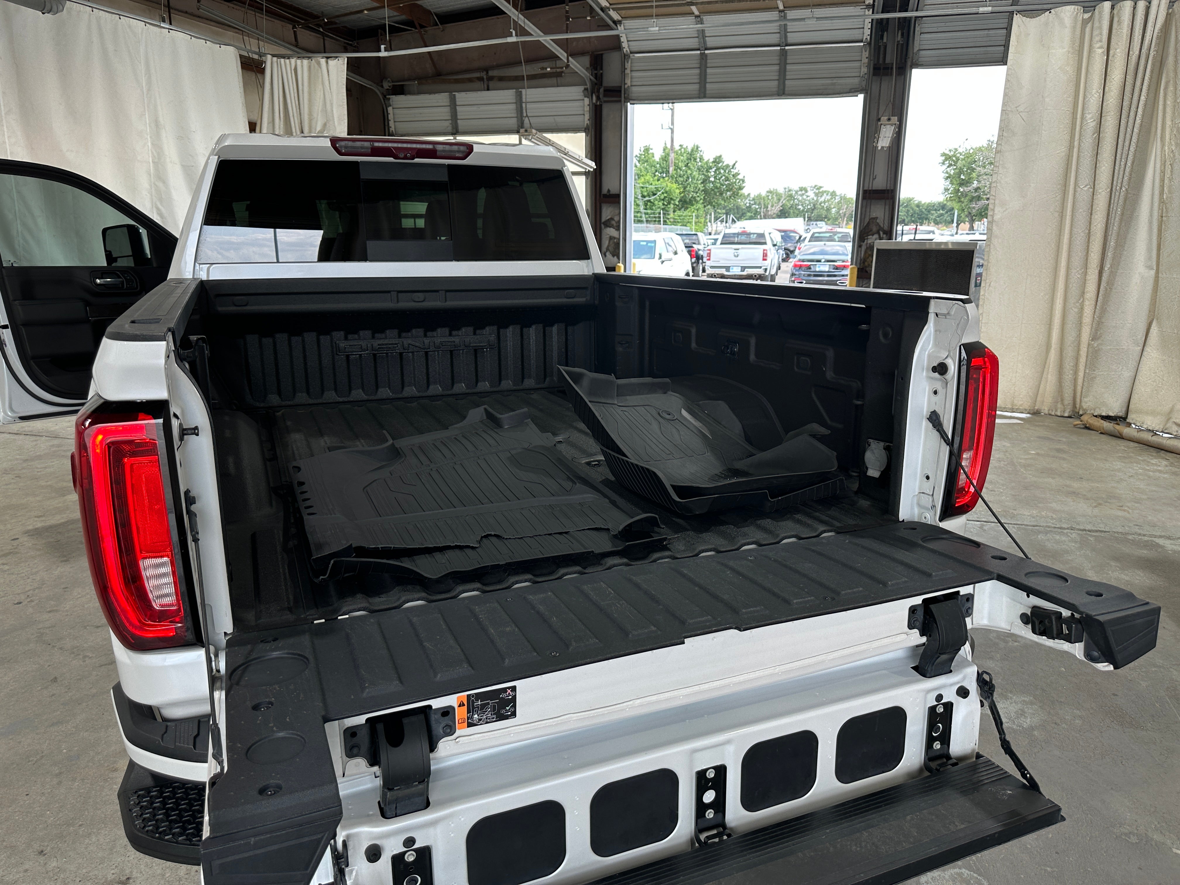 2022 GMC Sierra 2500 Denali 6