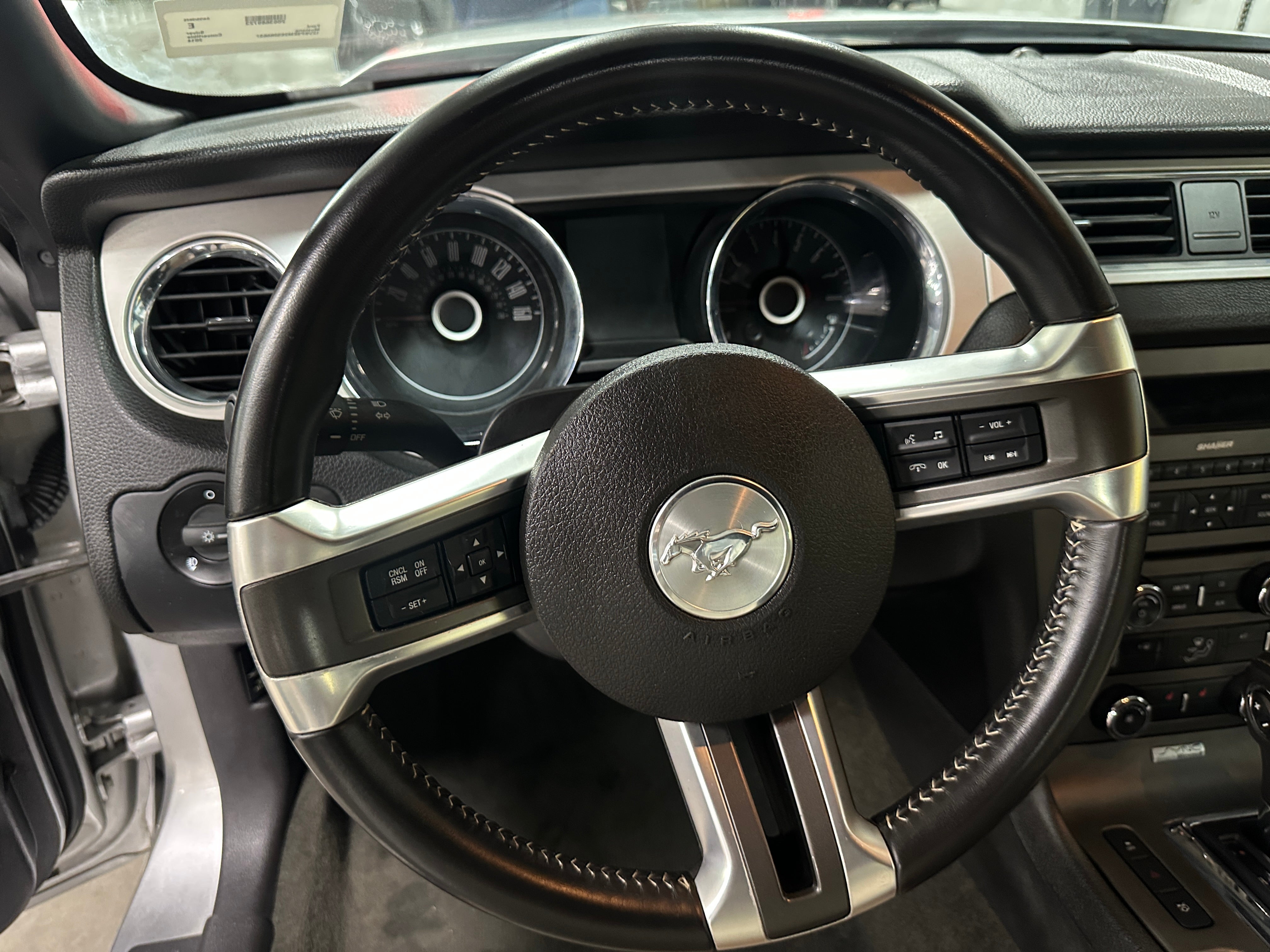 2014 Ford Mustang Premium 4