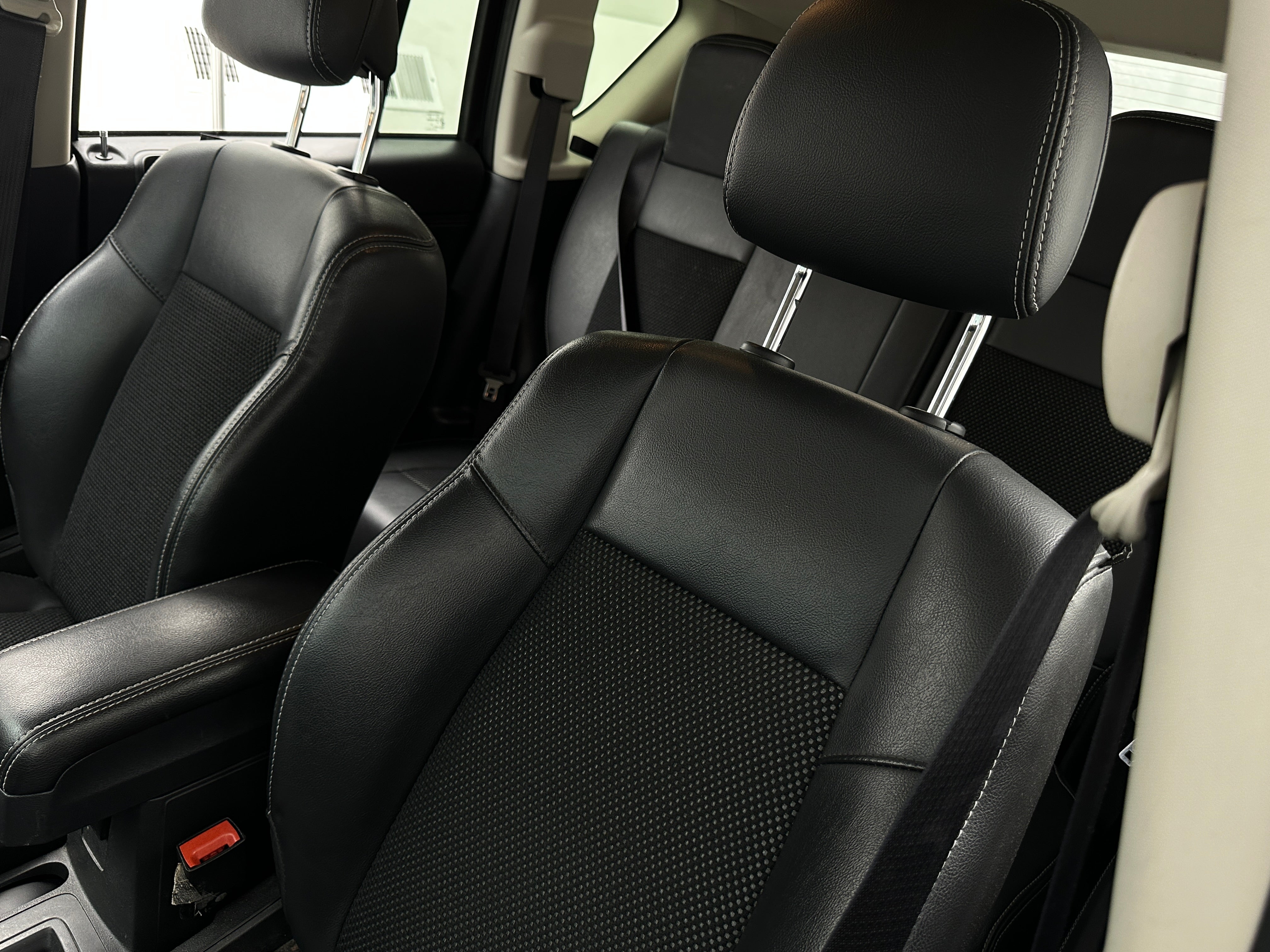 2016 Jeep Compass Latitude 2