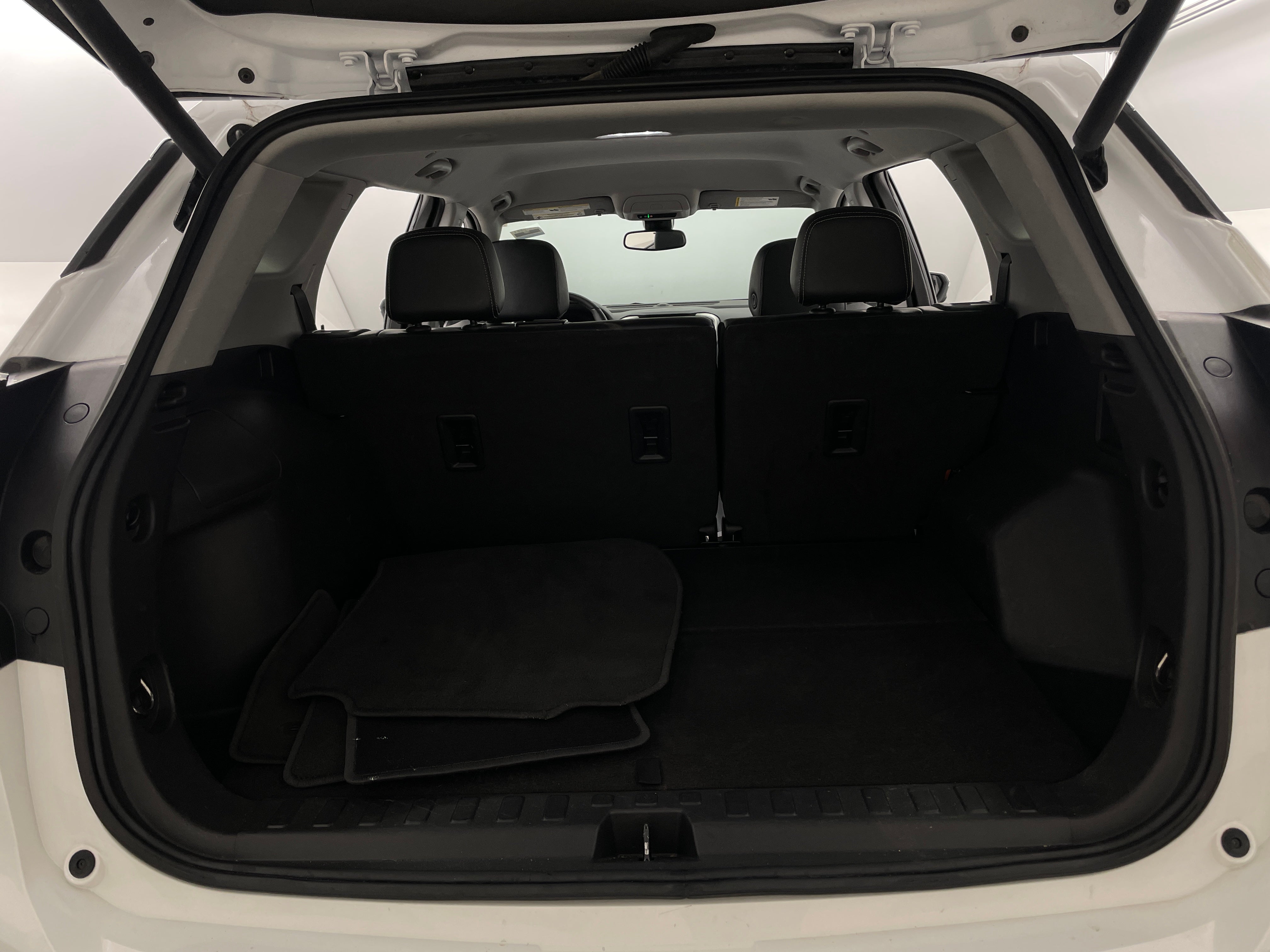 2023 GMC Terrain SLT 6