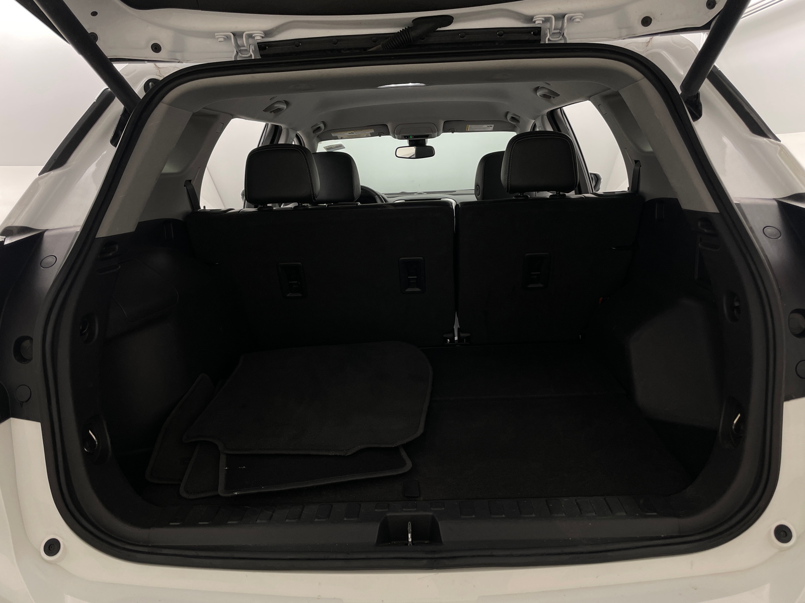 Thumbnail: 2023 GMC Terrain - 6