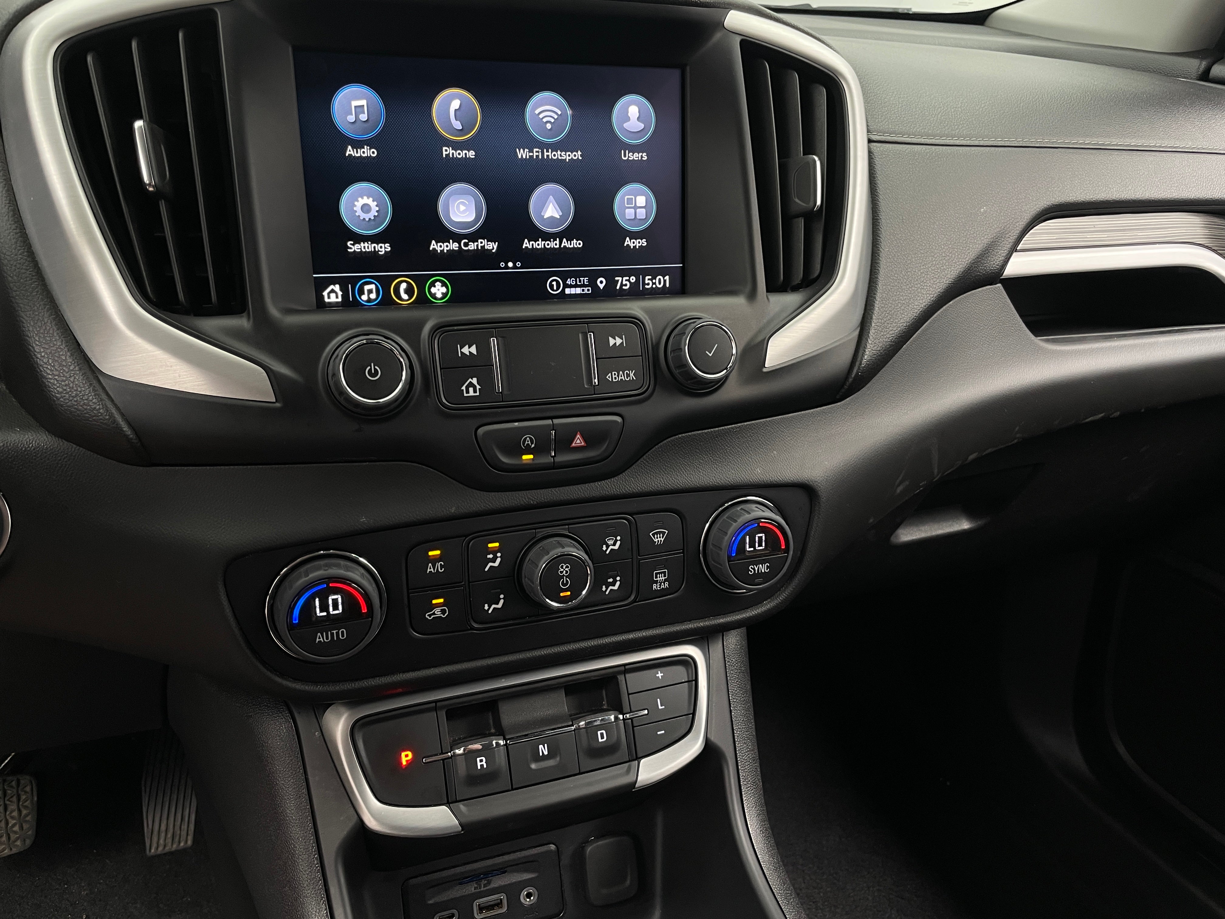 2023 GMC Terrain SLT 3