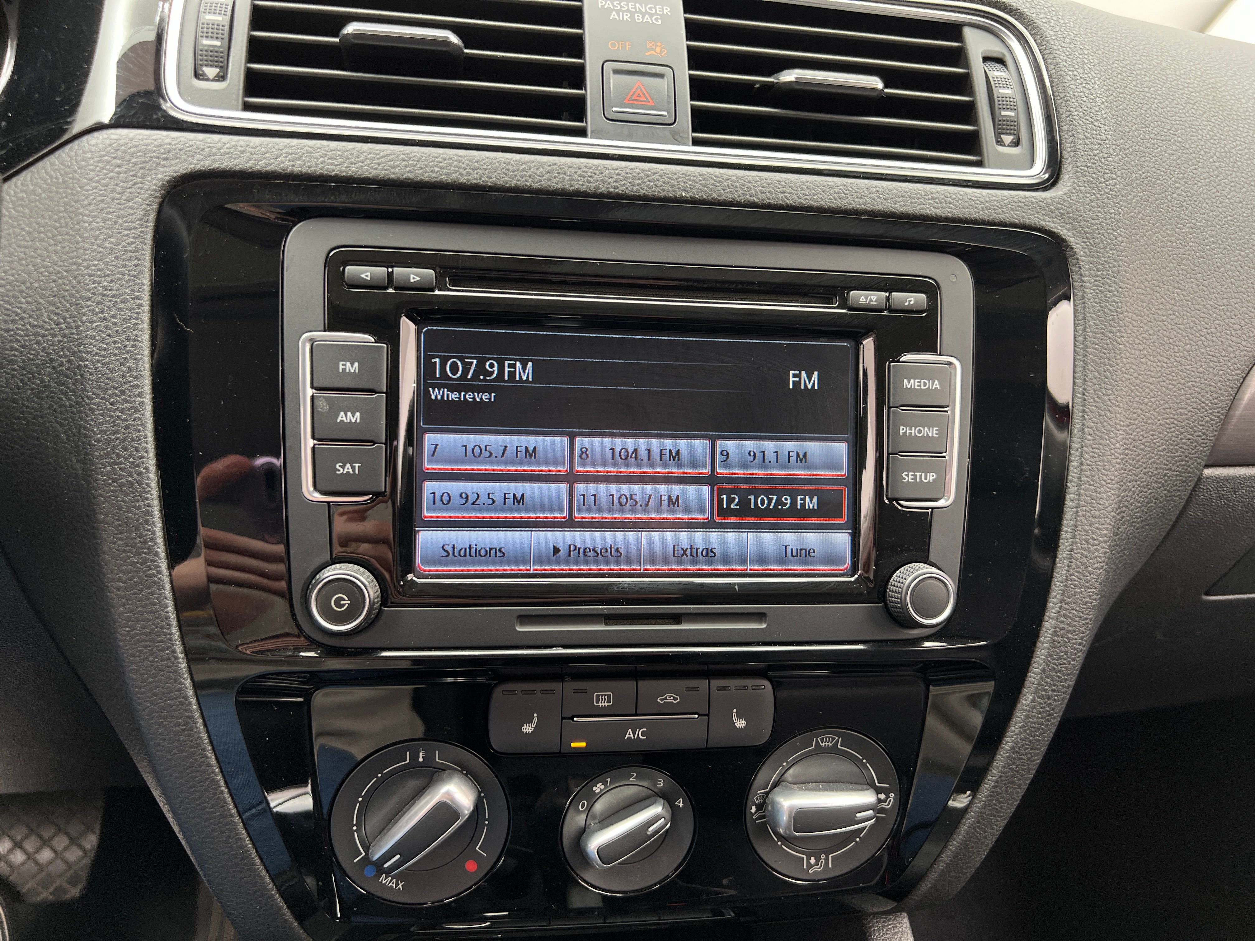 2015 Volkswagen Jetta 2.0T SE 4