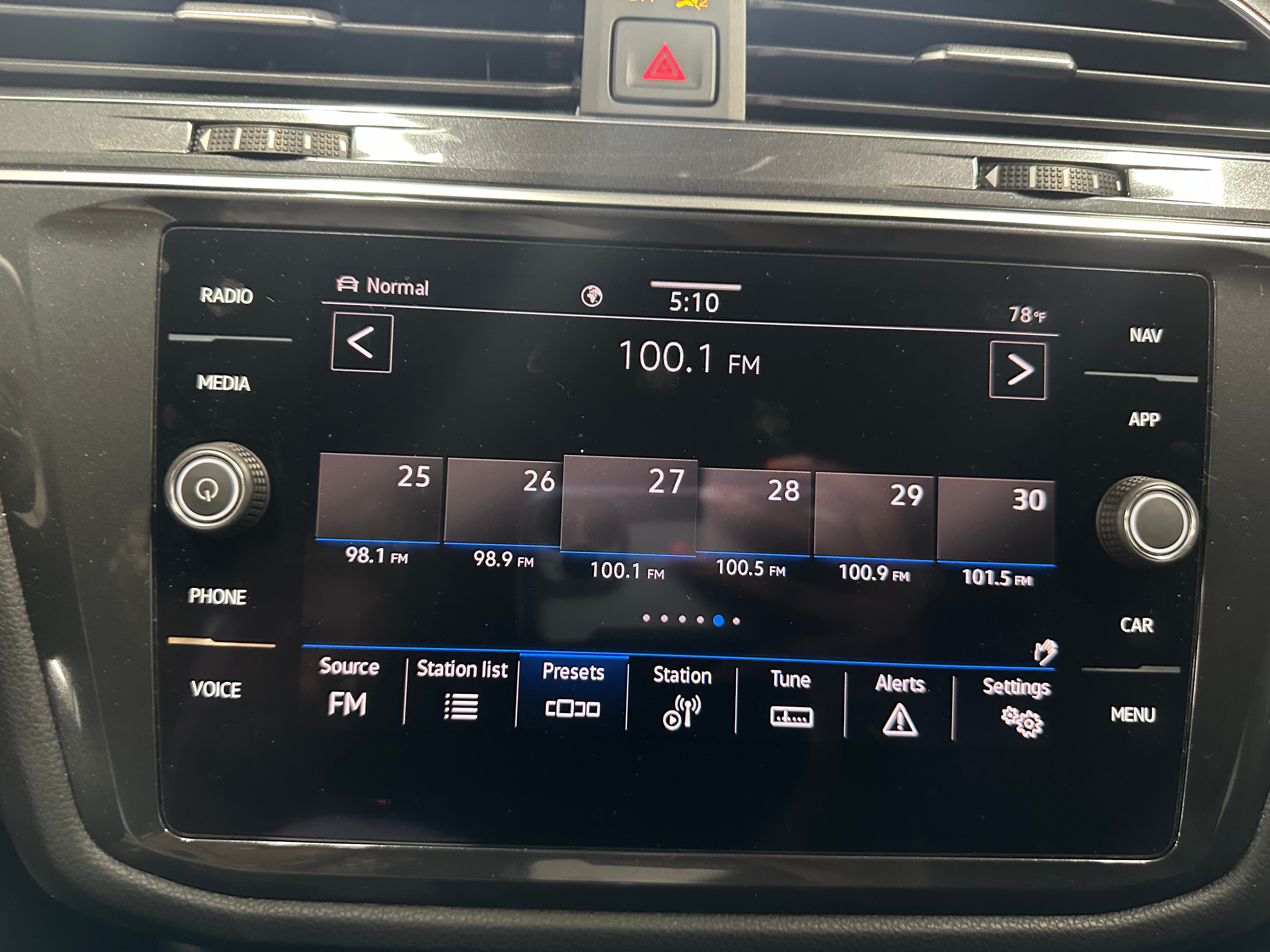 2022 Volkswagen Tiguan SE R-Line 3