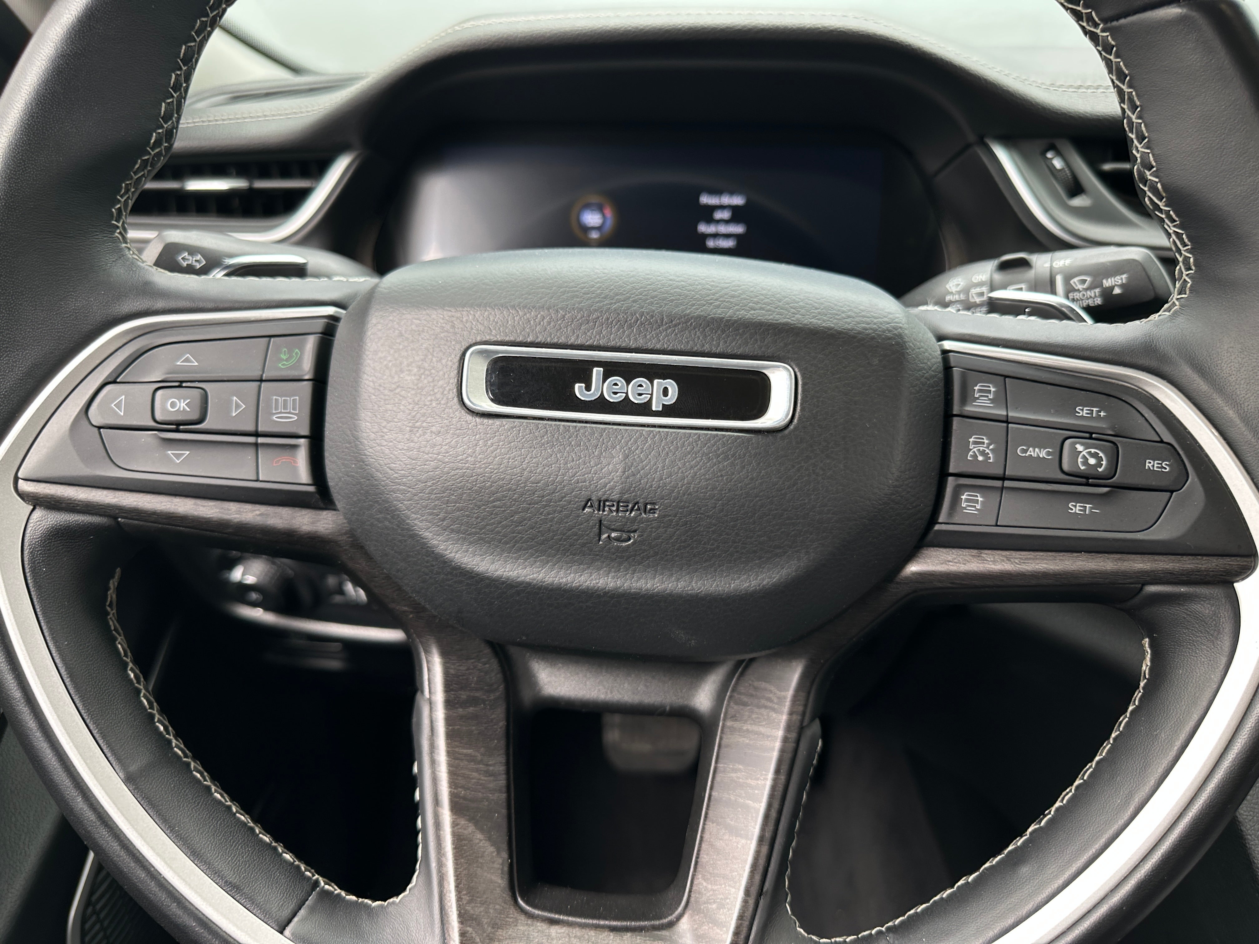 2021 Jeep Grand Cherokee L Limited Edition 4