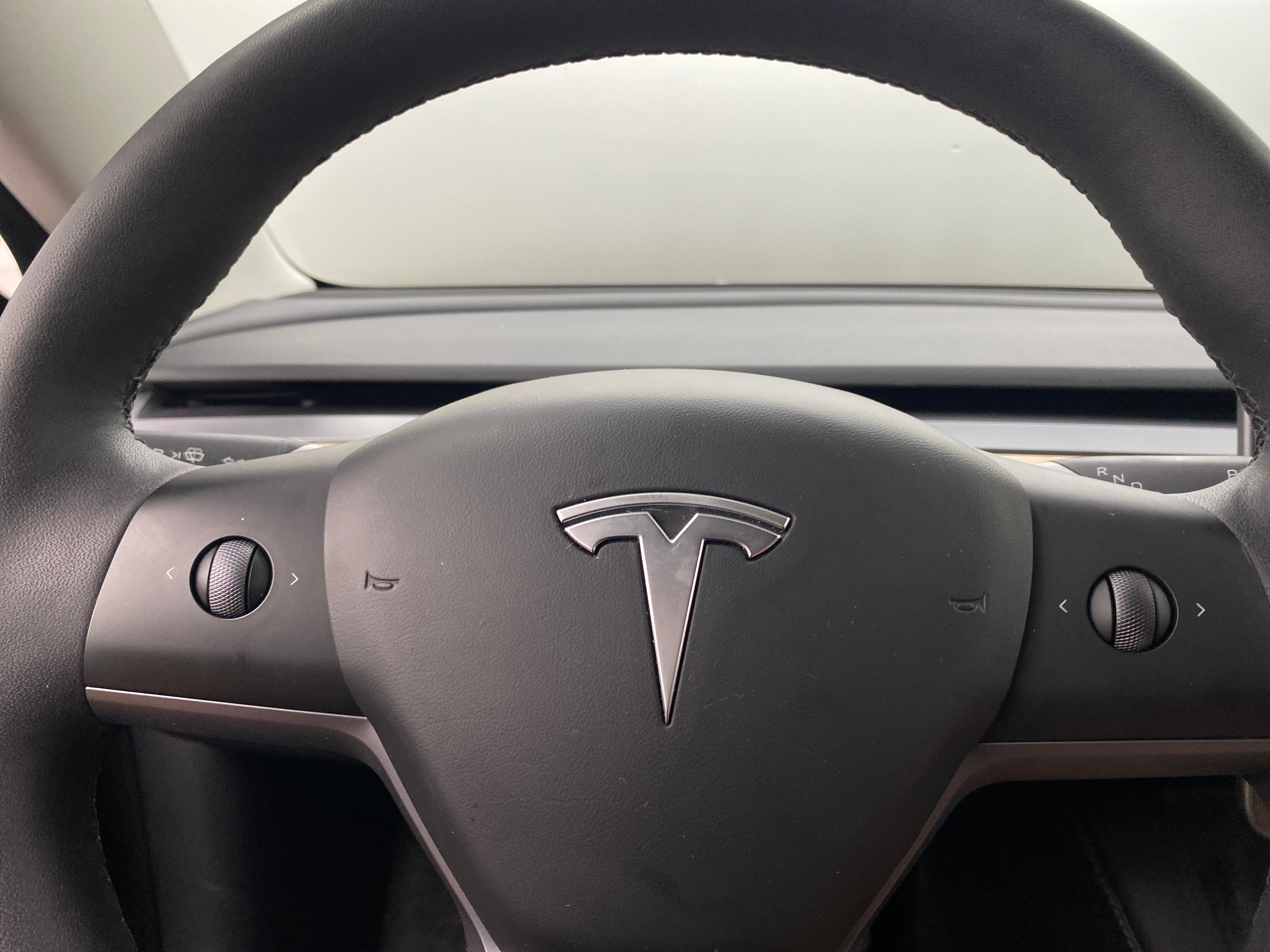 2023 Tesla Model 3 Standard Range 4