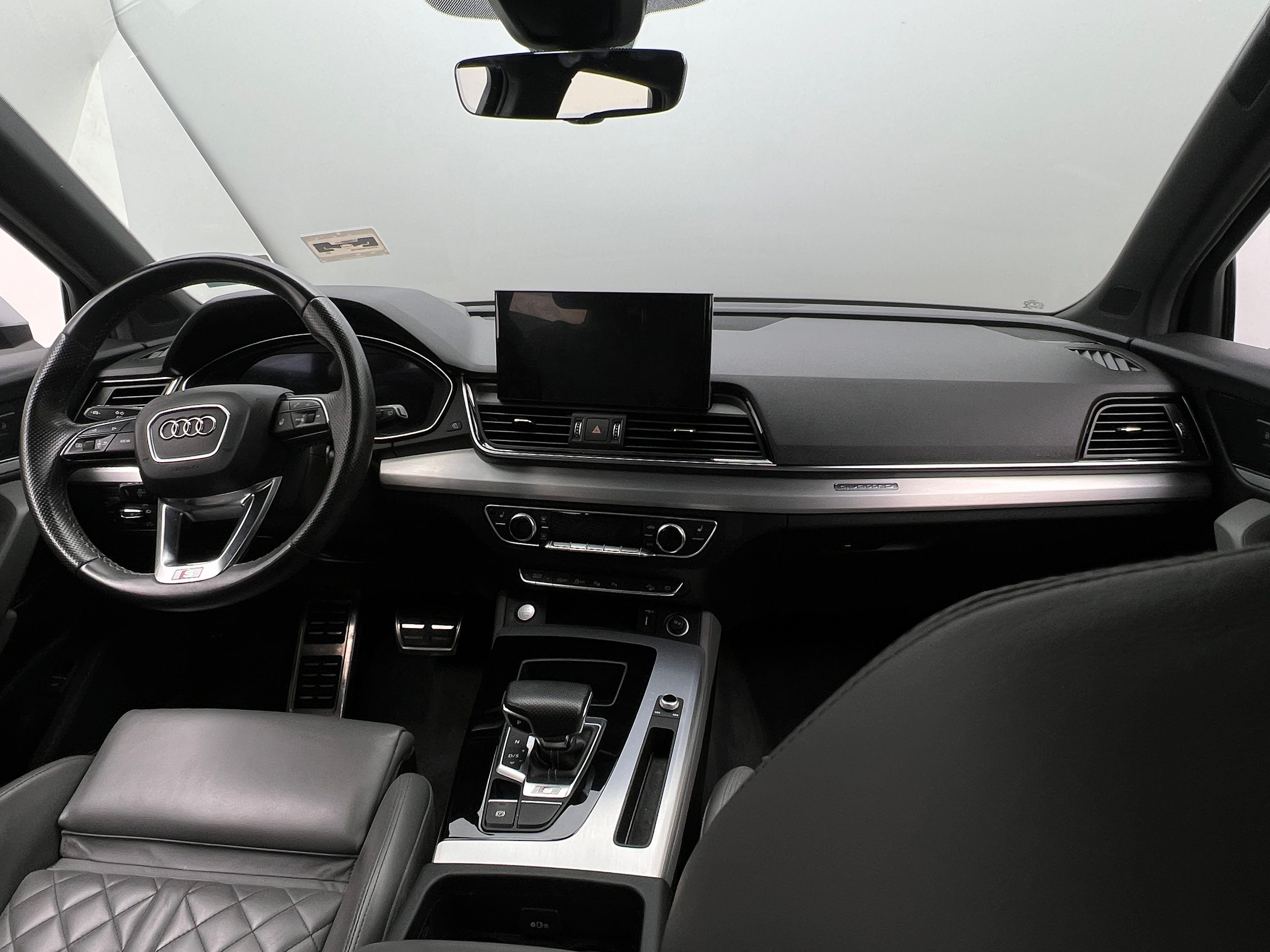 2021 Audi SQ5 Prestige 2