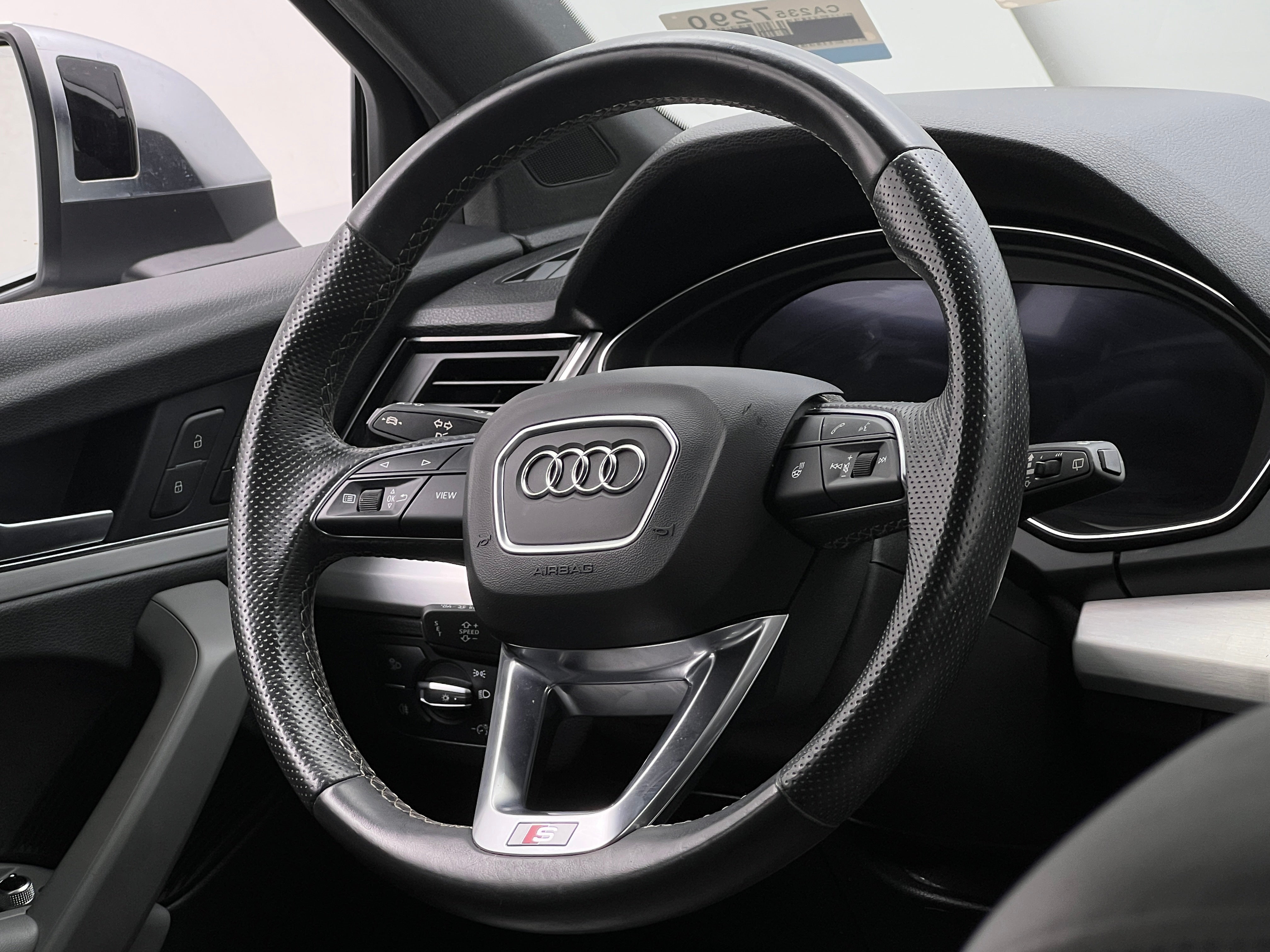 2021 Audi SQ5 Prestige 4