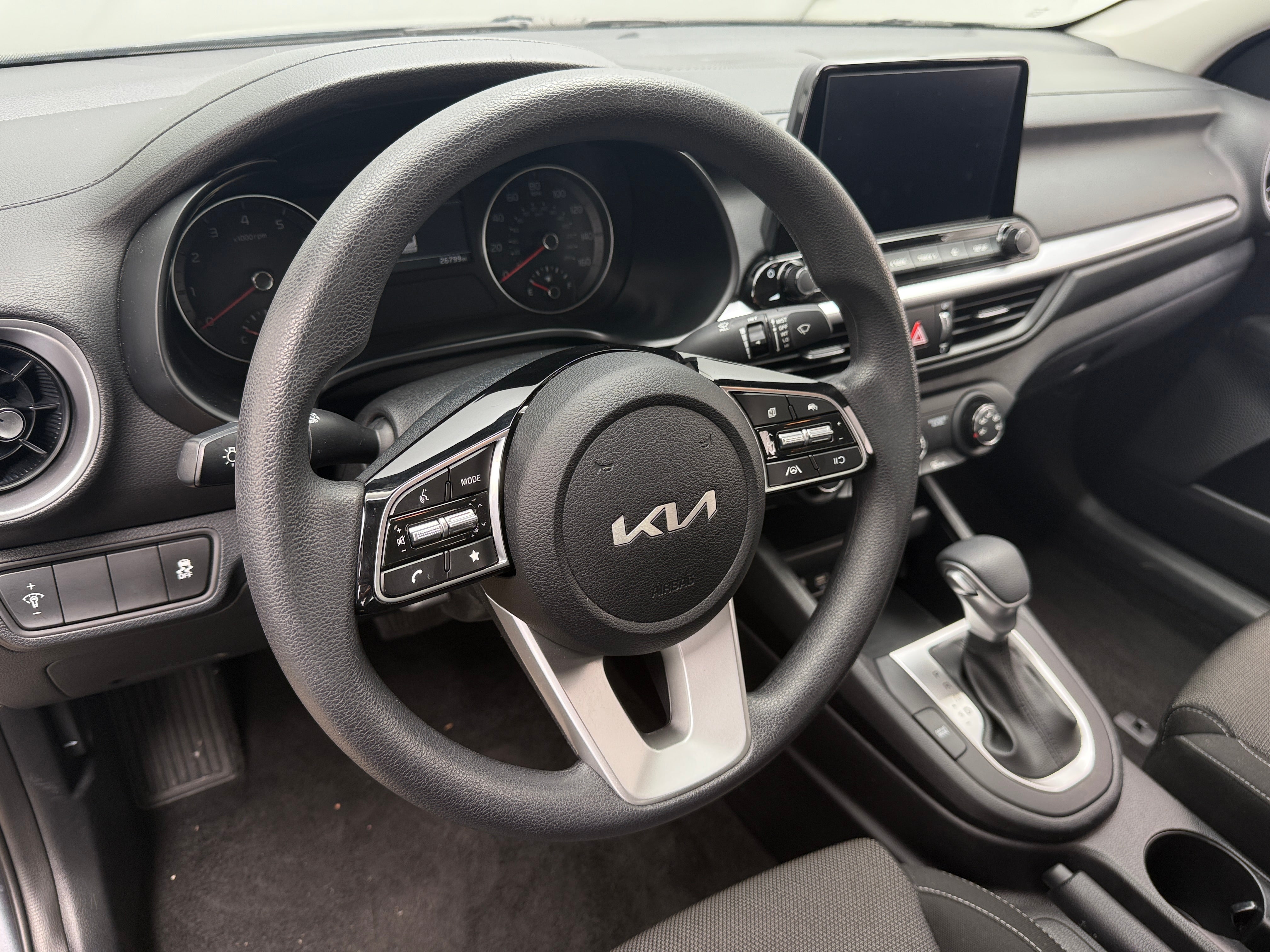 2024 Kia Forte LXS 5