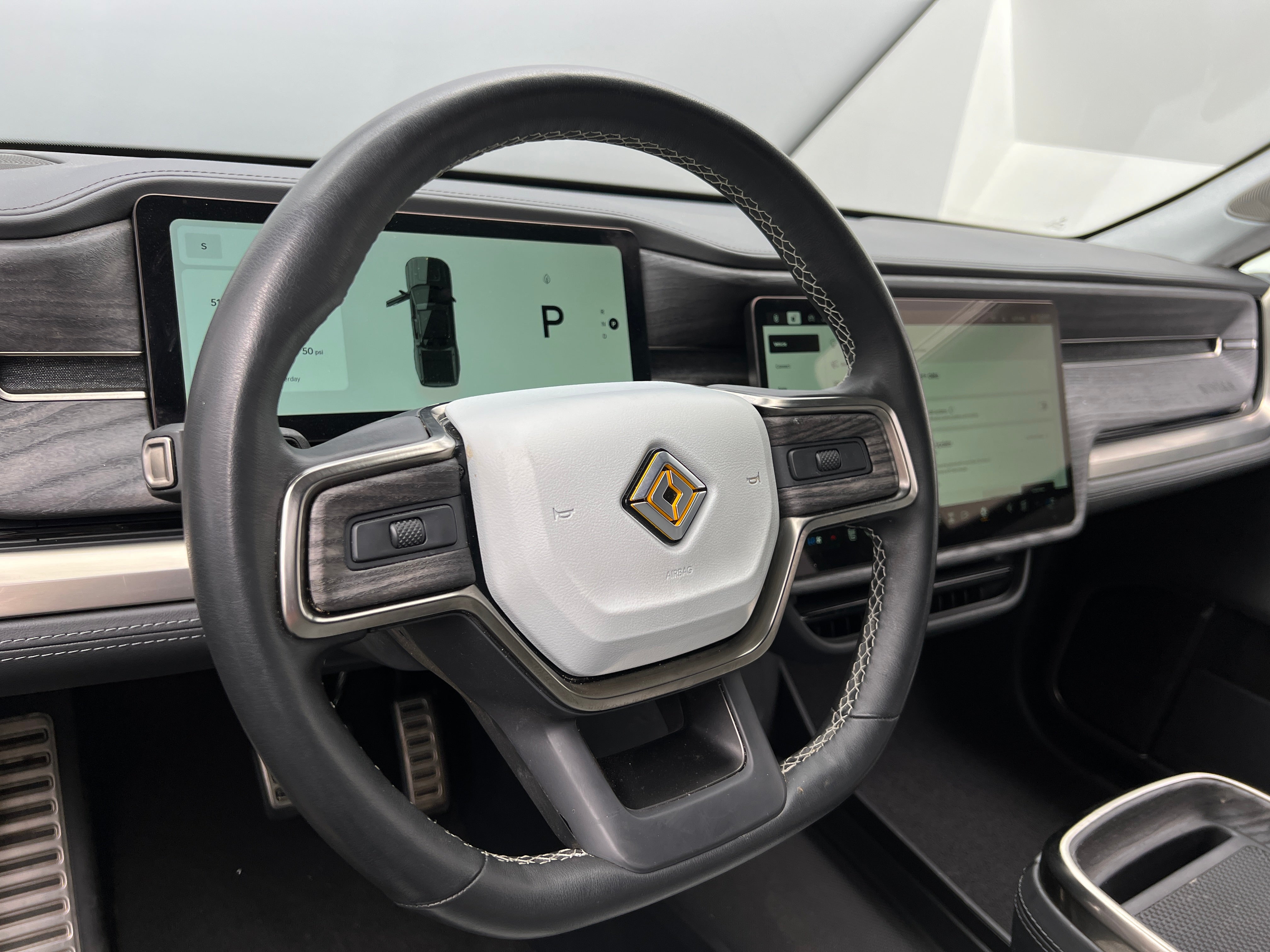 2022 Rivian R1T Adventure 4