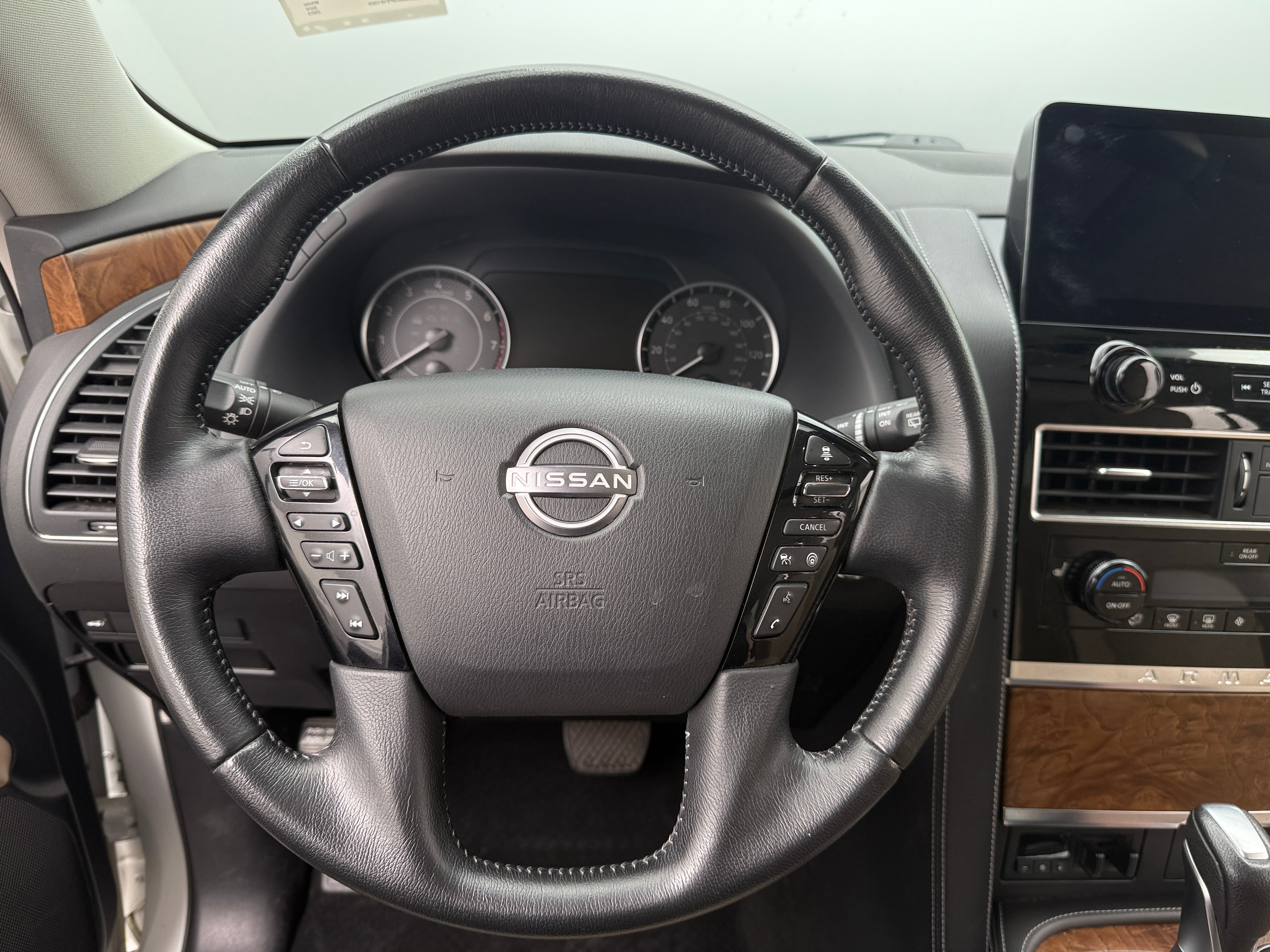 2023 Nissan Armada SL 4