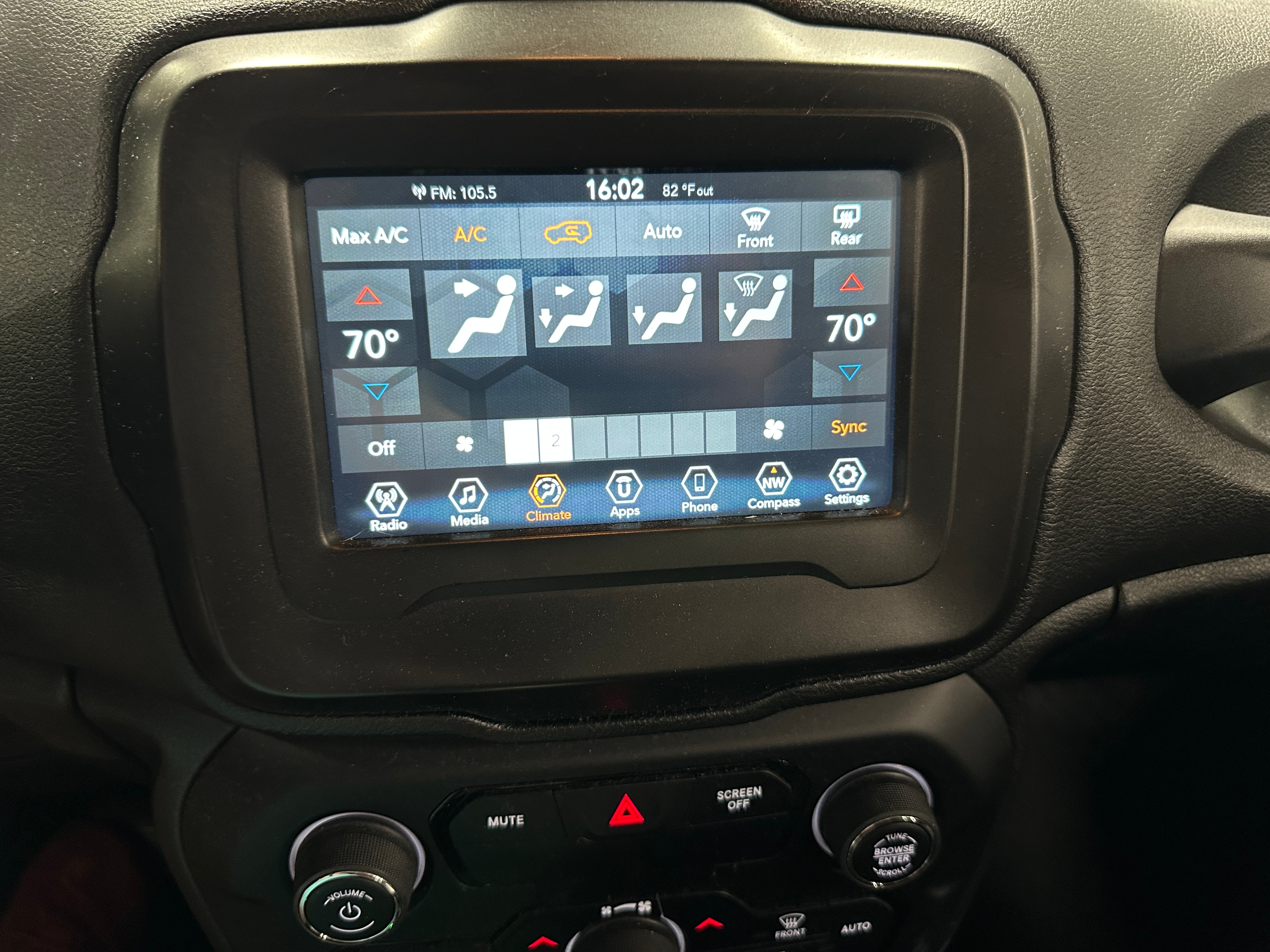 2019 Jeep Renegade Latitude 4
