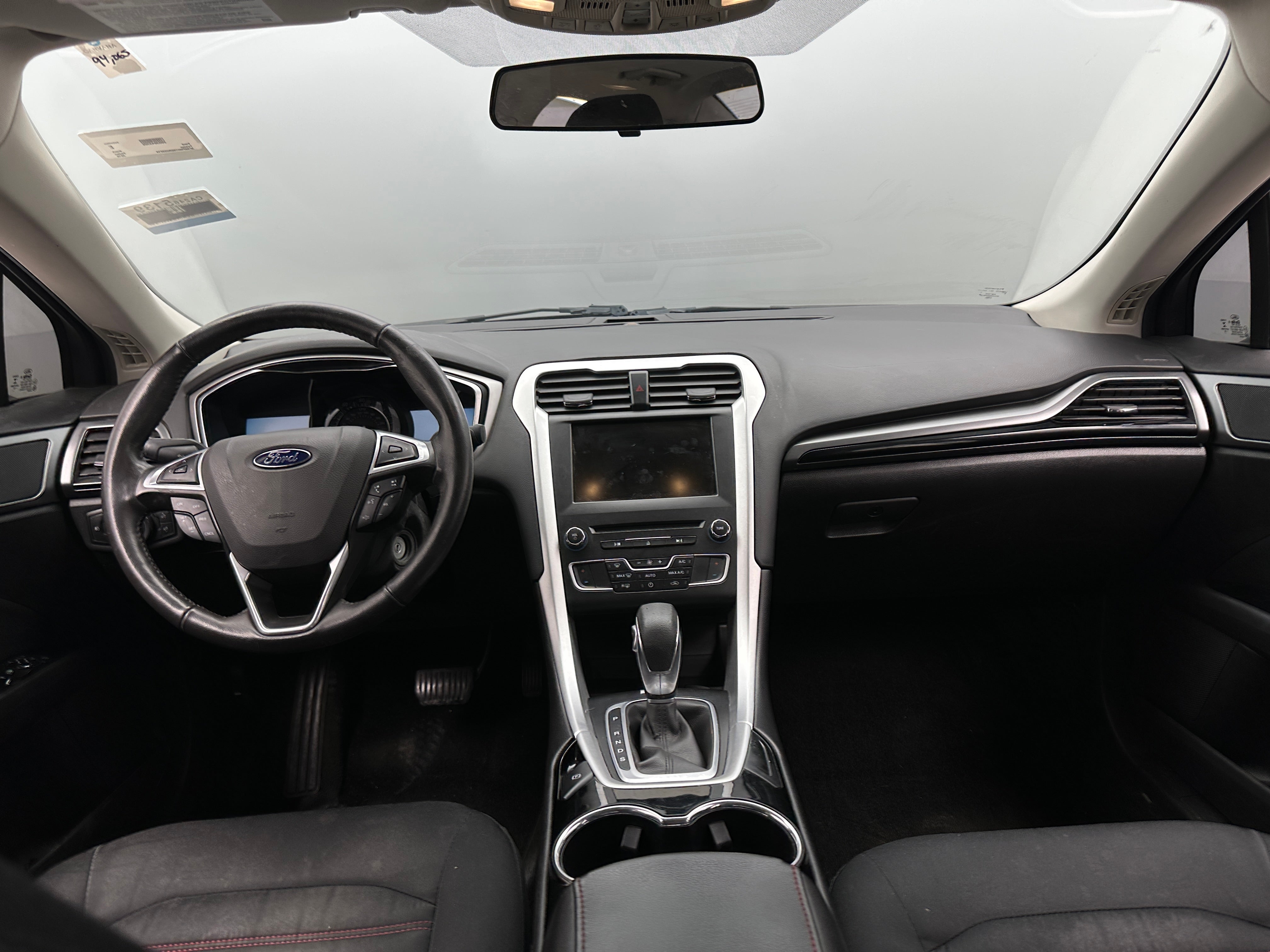 2016 Ford Fusion SE 3