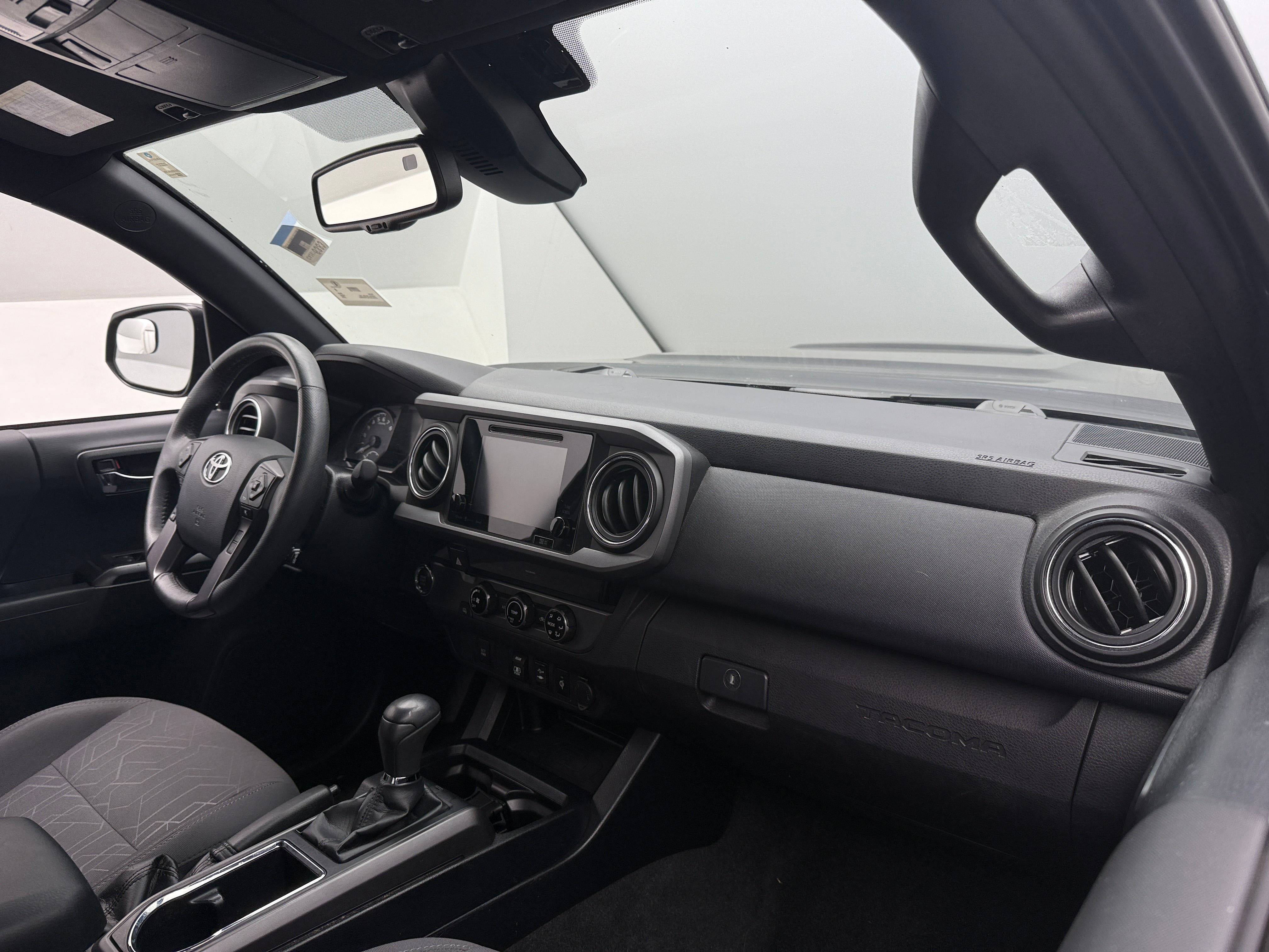 2018 Toyota Tacoma TRD Sport 3