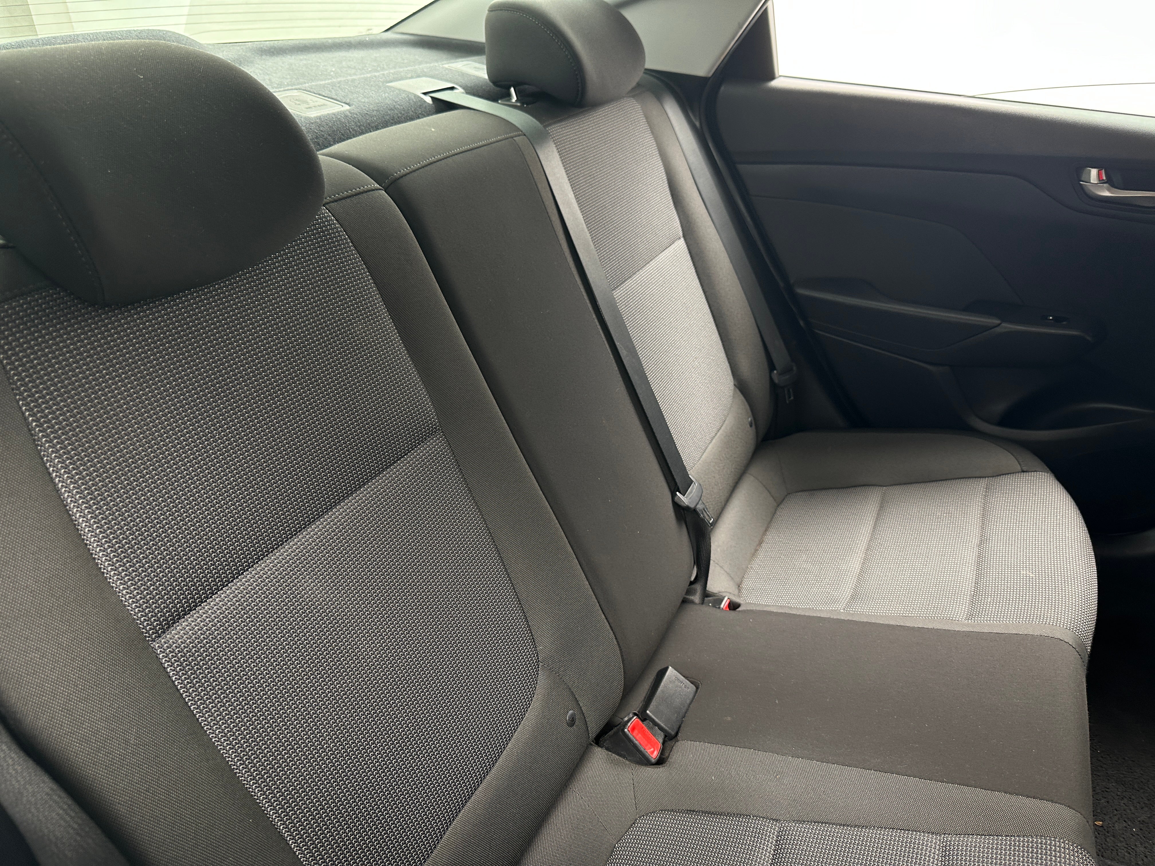 2021 Hyundai Accent SE 6