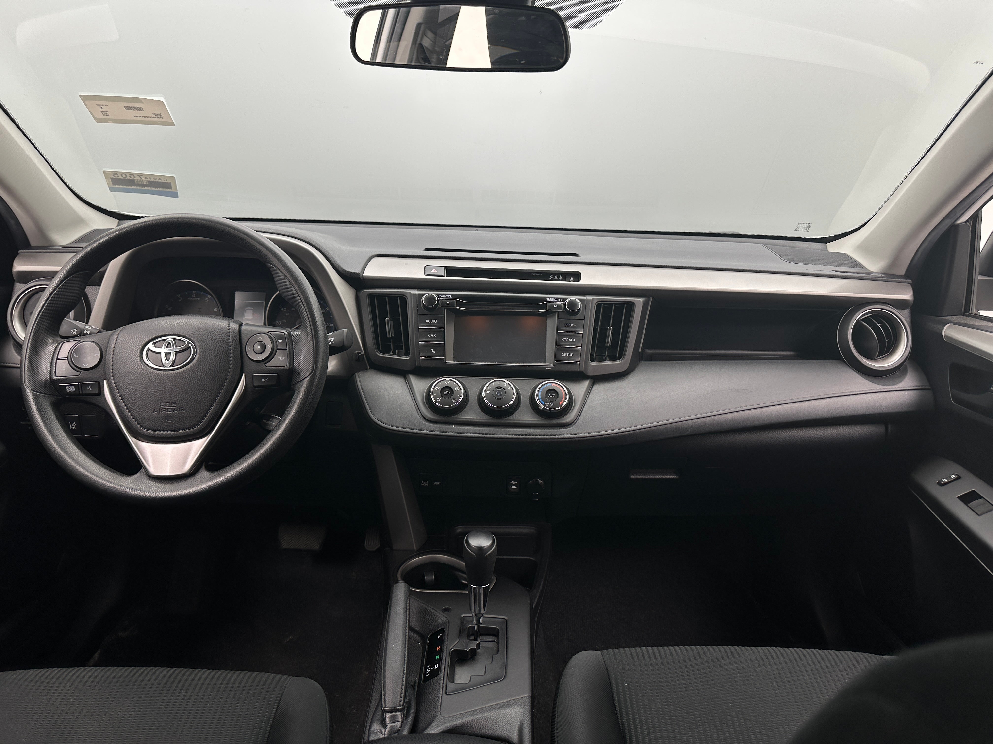 2018 Toyota RAV4 LE 3