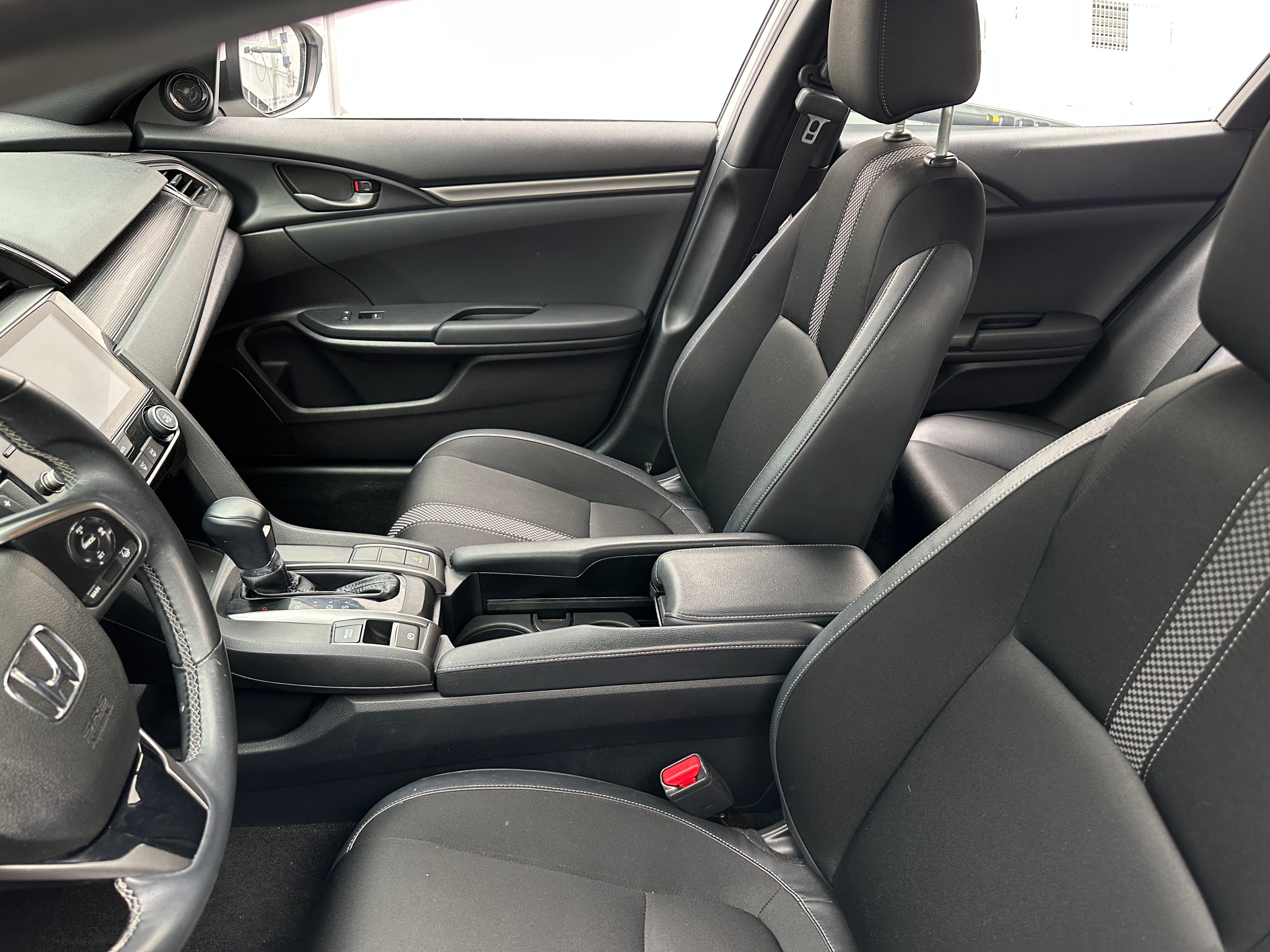 2021 Honda Civic Sport 2